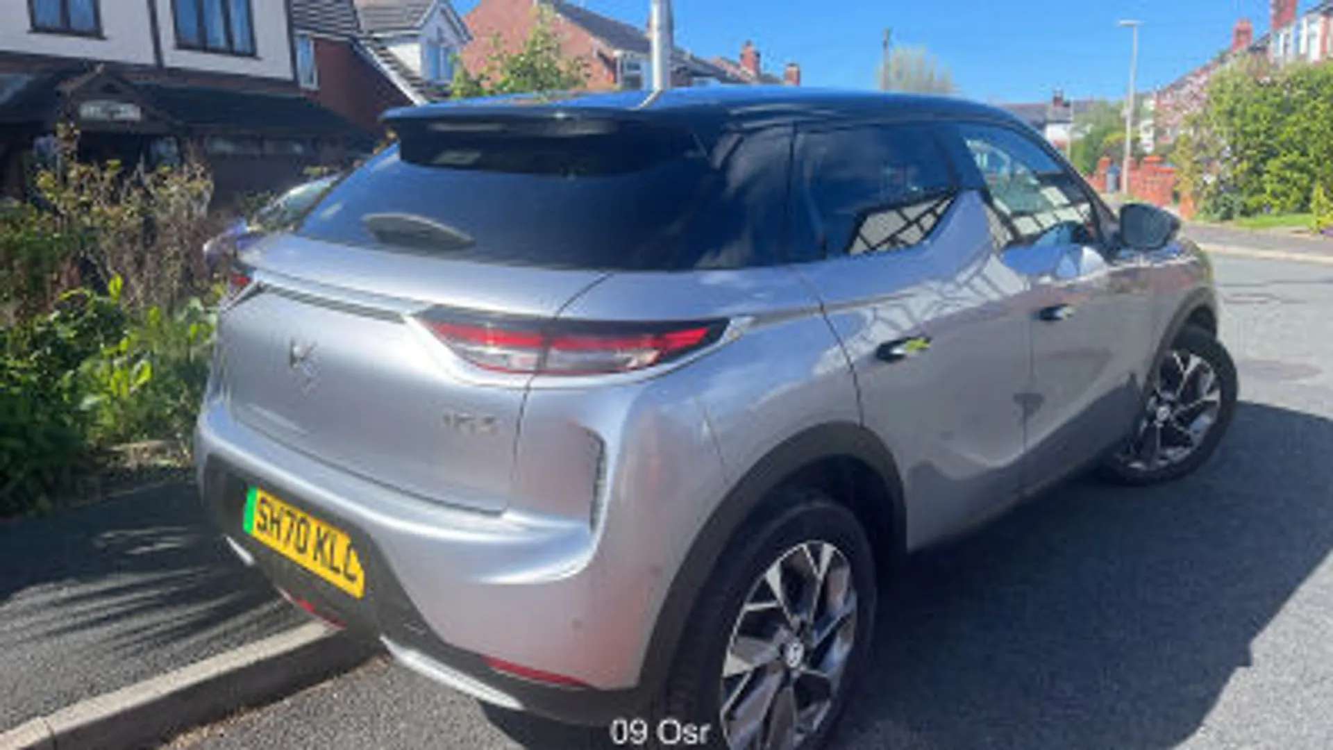 A 2020 DS DS3 100kW E-TENSE Ultra Prestige 50kWh 5dr Auto [7 inch digital instrument cluster display, 11KW onboard charger, accelerated charging, Parking Sensors, D A 2020 DS DS3 100kW E-TENSE Ultra Prestige 50kWh 5dr Auto [7 inch digital instrument cluster display, 11KW onboard charger, accelerated charging, Parking Sensors, D