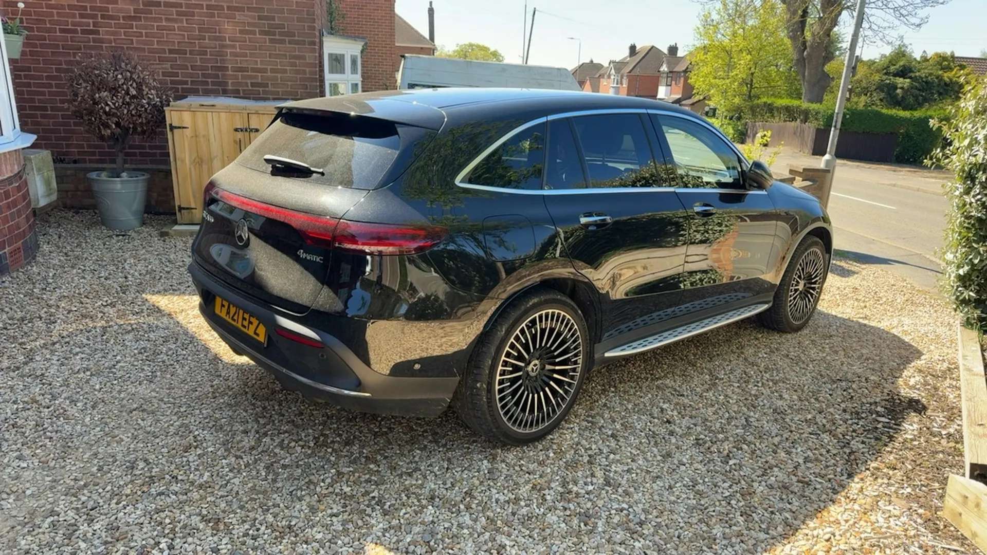 A 2021 MERCEDES-BENZ EQC EQC 400 300kW AMG Line Premium 80kWh 5dr Auto [21" Alloys, Easy Pack Tailgate, Privacy Glass, Air Balance Package, Dynamic Select, 4MATIC All Wheel Dr A 2021 MERCEDES-BENZ EQC EQC 400 300kW AMG Line Premium 80kWh 5dr Auto [21" Alloys, Easy Pack Tailgate, Privacy Glass, Air Balance Package, Dynamic Select, 4MATIC All Wheel Dr