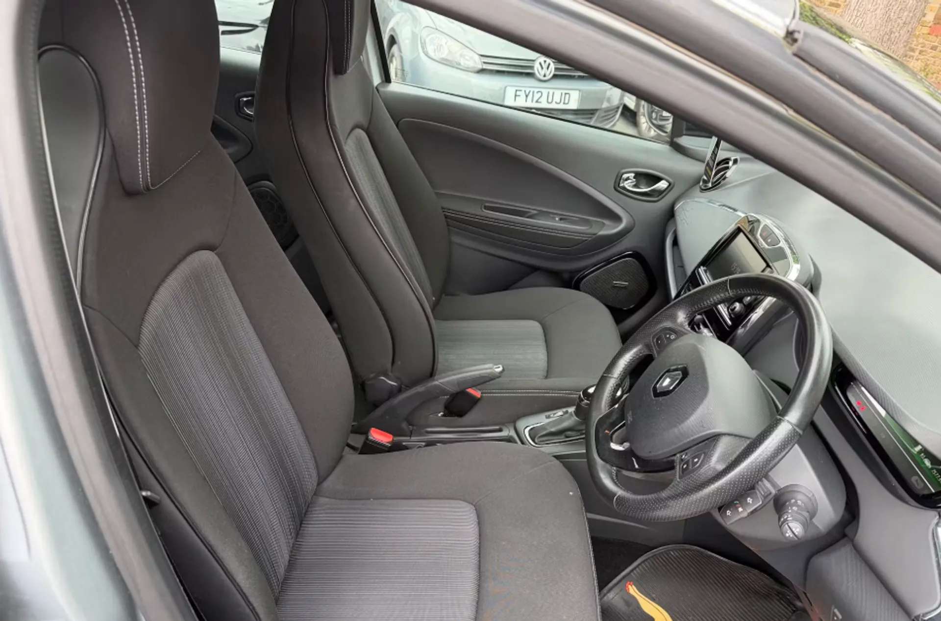 2019 RENAULT ZOE 2019 RENAULT ZOE