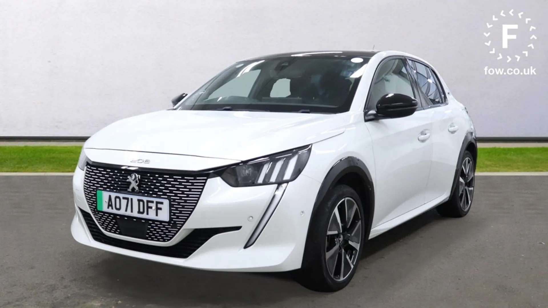 2021 PEUGEOT 208 2021 PEUGEOT 208