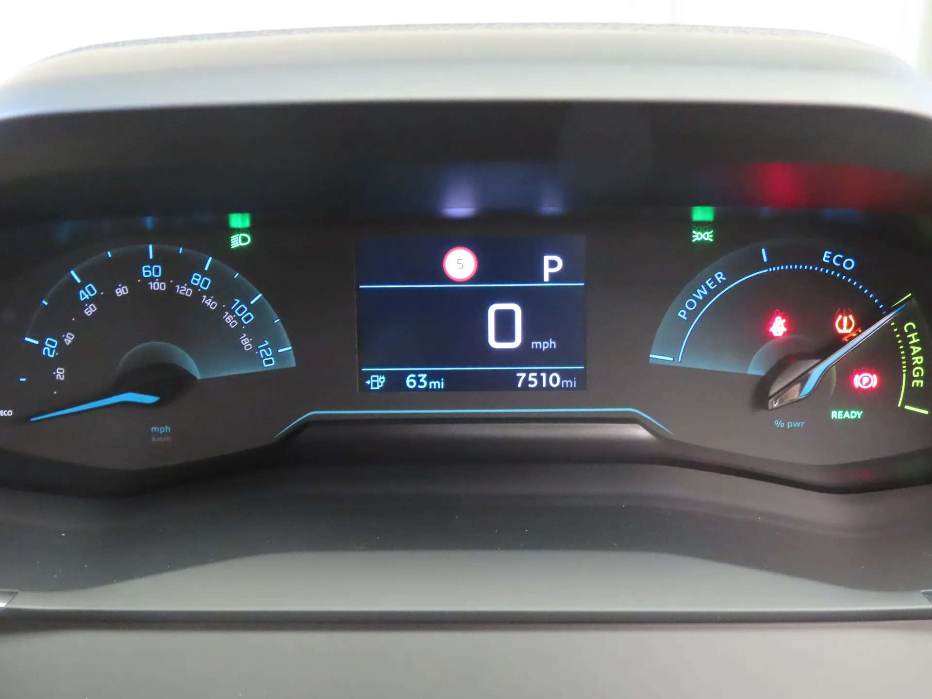 2024 PEUGEOT 208 2024 PEUGEOT 208