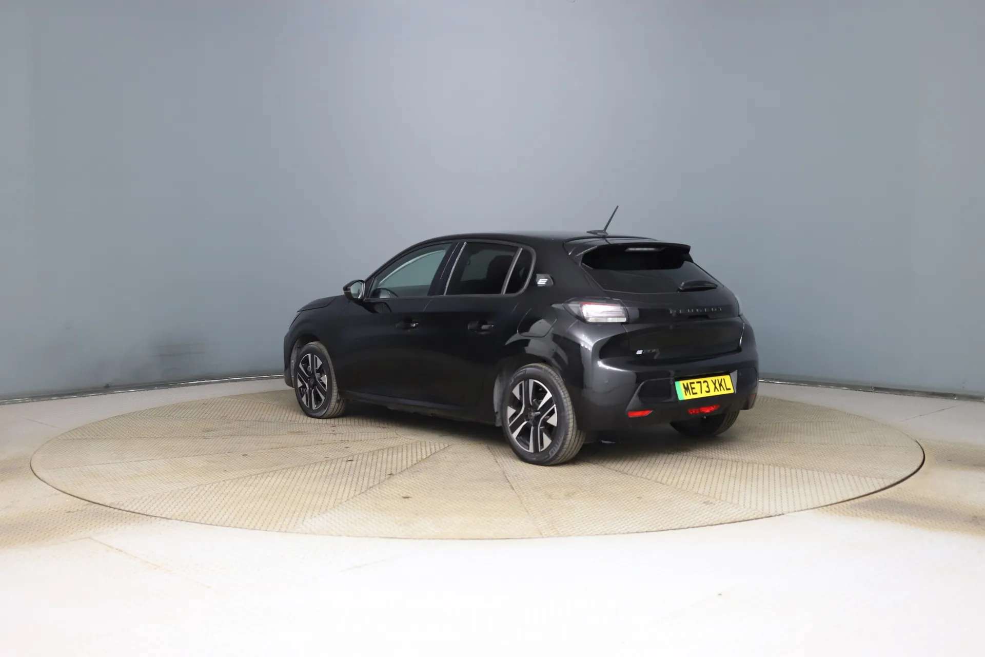 2024 PEUGEOT 208 2024 PEUGEOT 208