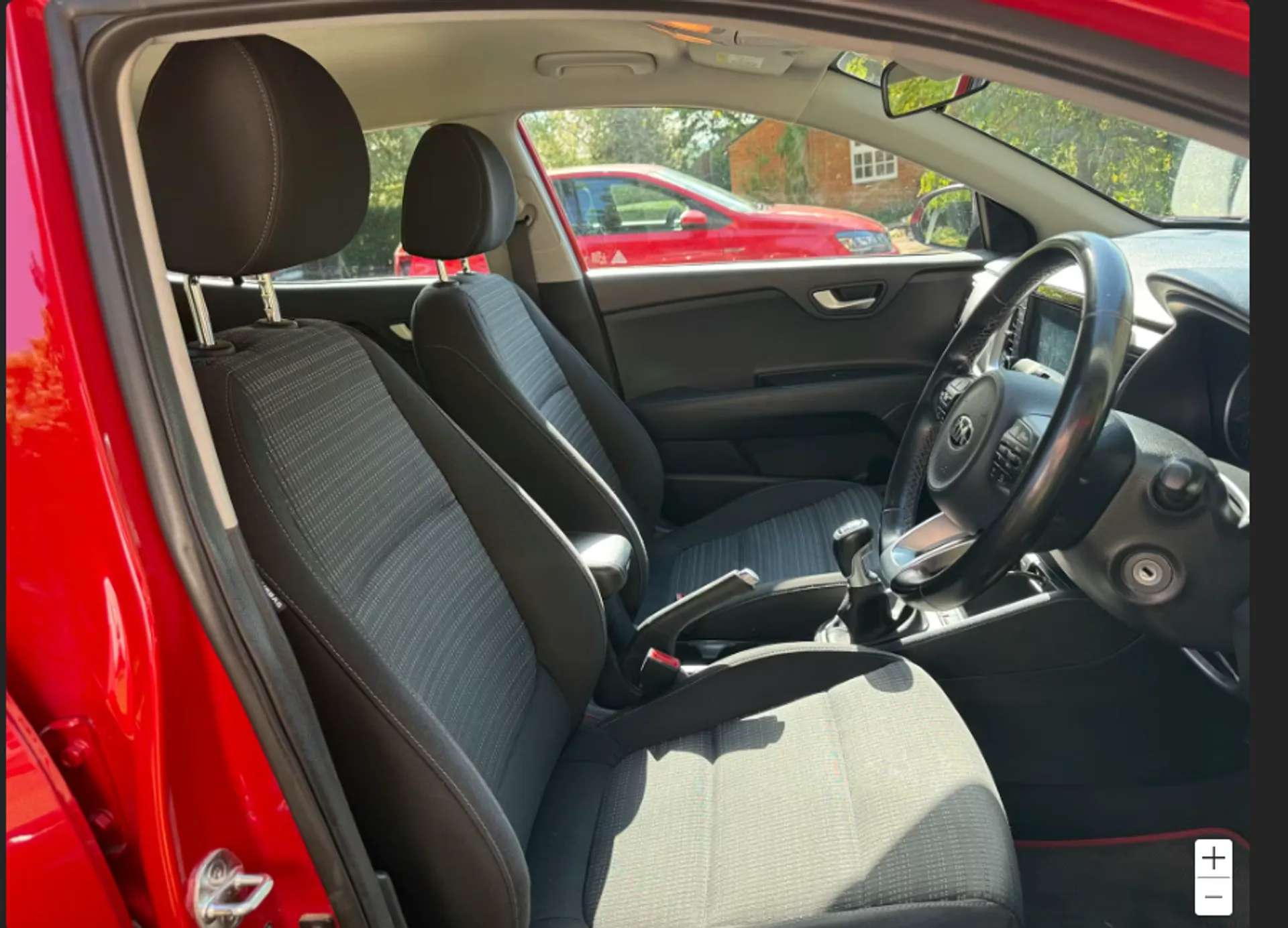 2019 KIA STONIC 2019 KIA STONIC