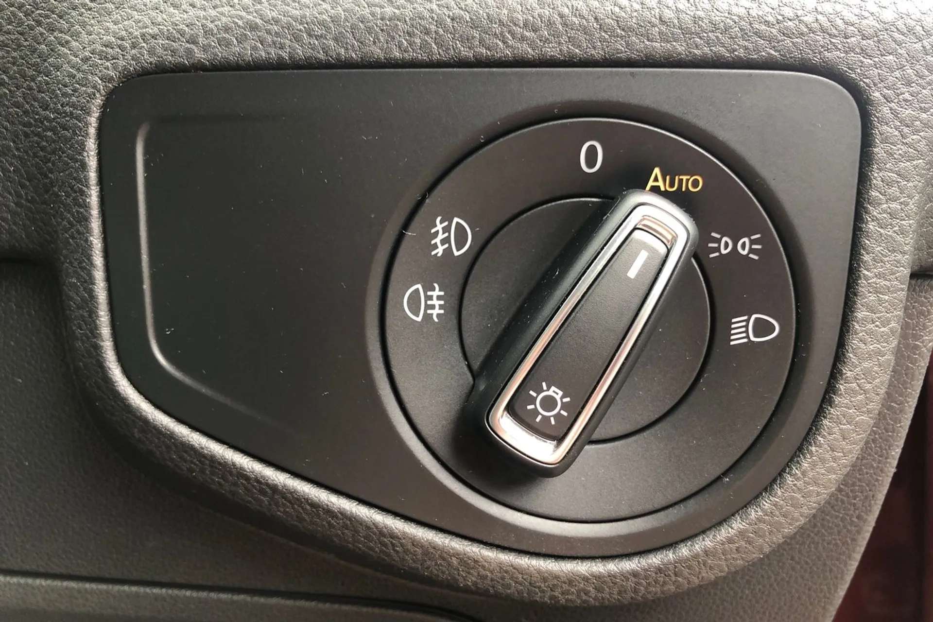 2020 VOLKSWAGEN GOLF SV 2020 VOLKSWAGEN GOLF SV