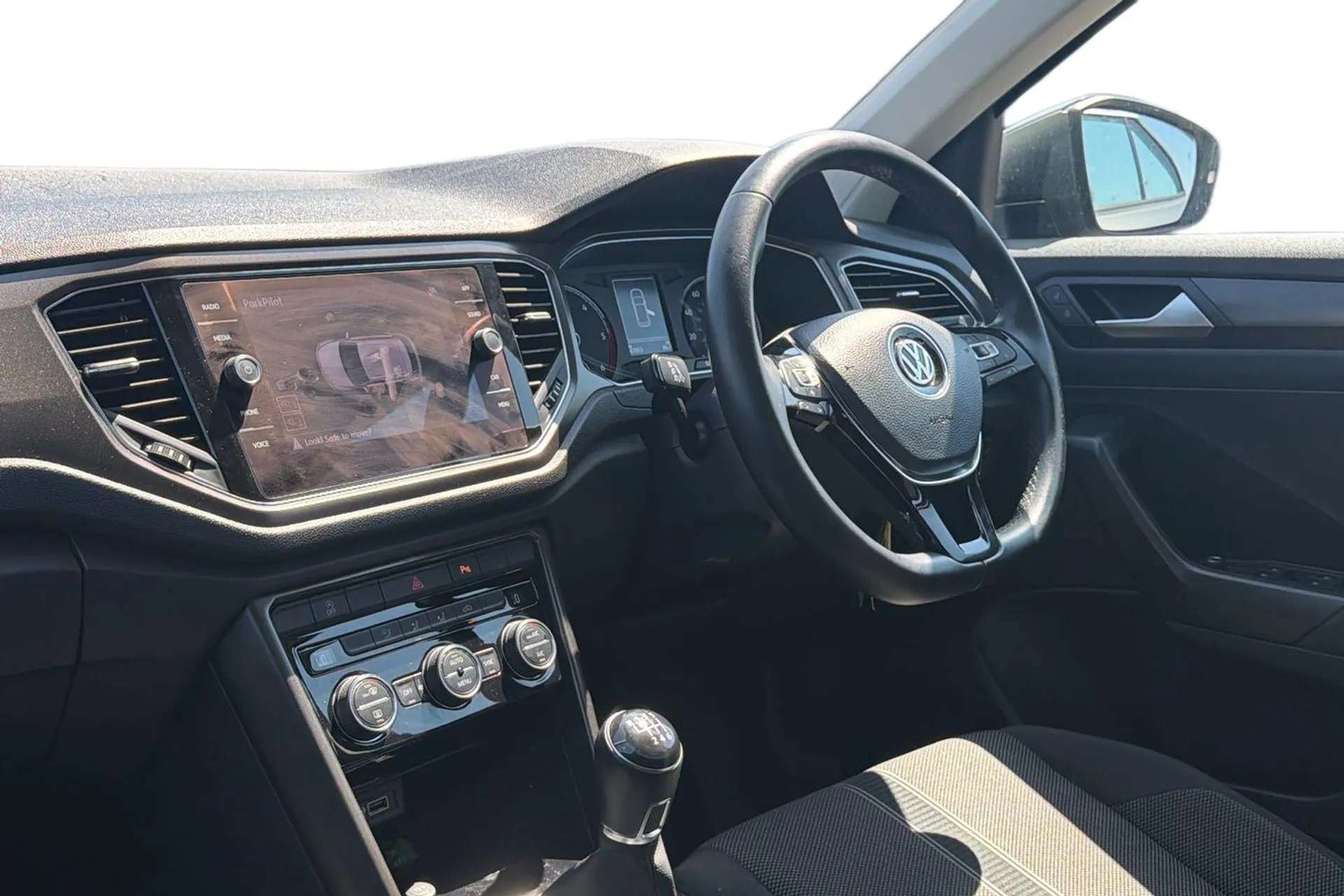 2019 VOLKSWAGEN T-ROC 2019 VOLKSWAGEN T-ROC