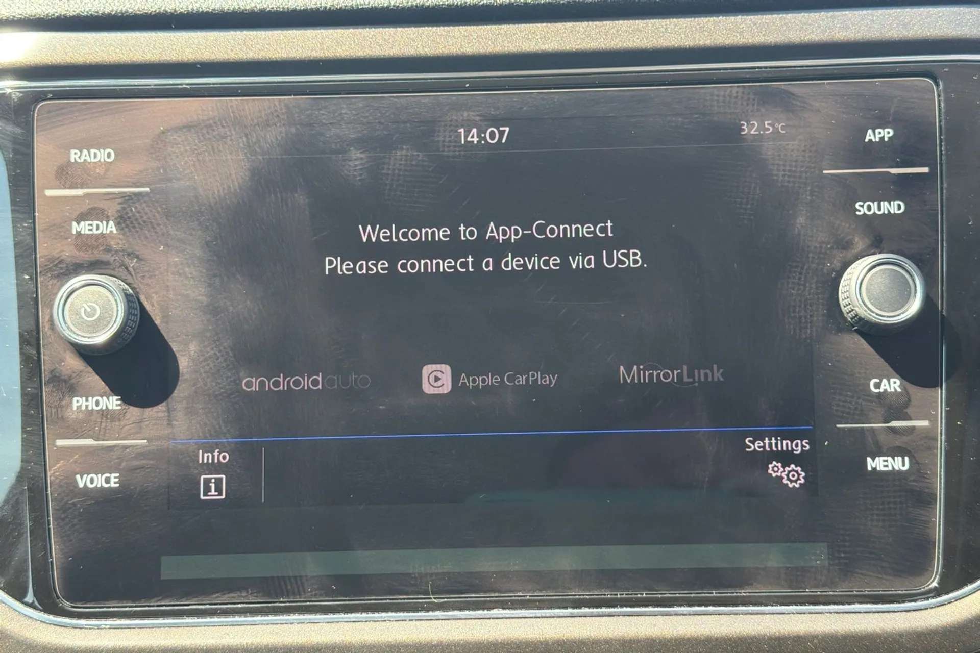 2019 VOLKSWAGEN T-ROC 2019 VOLKSWAGEN T-ROC