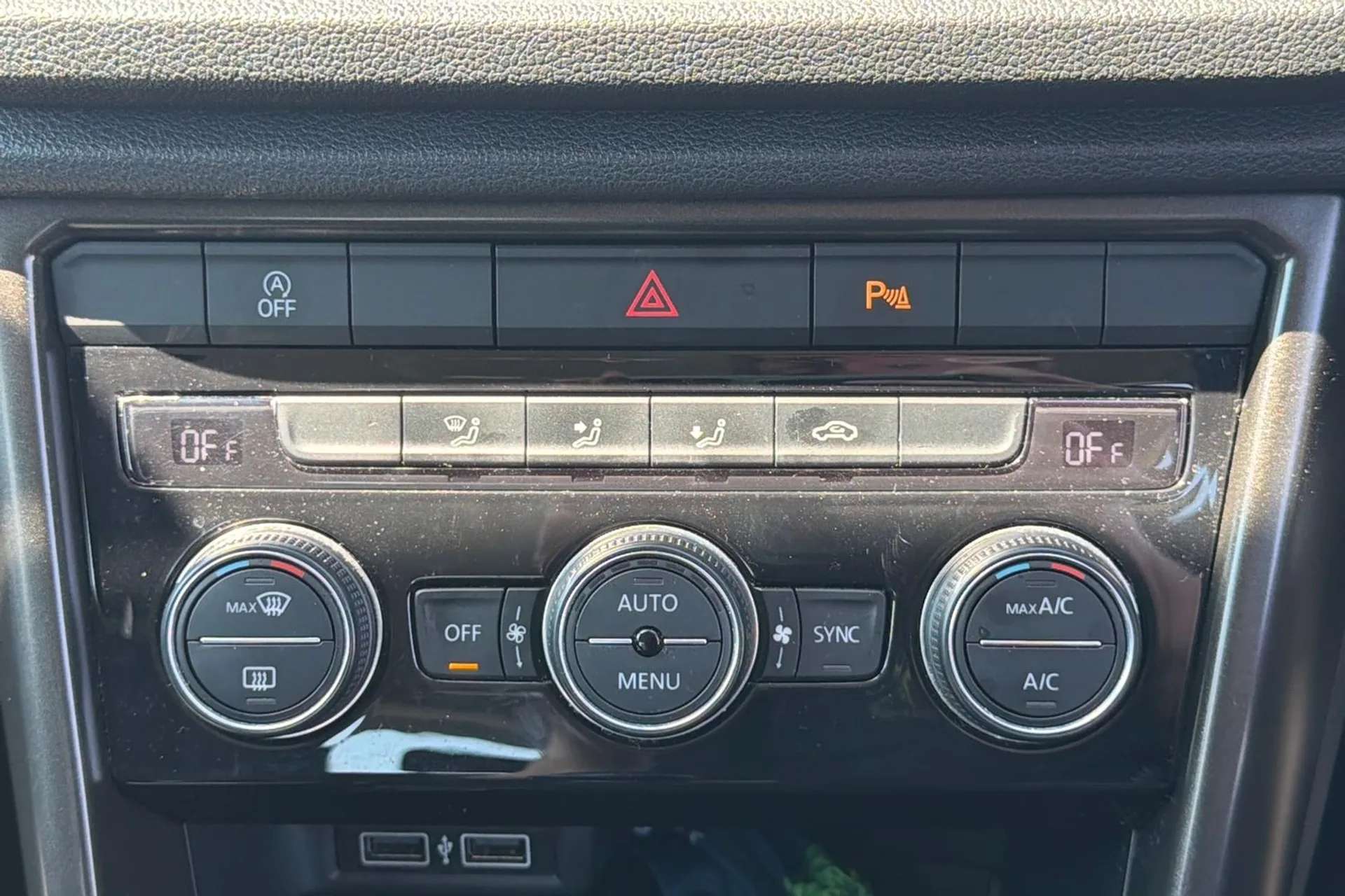 2019 VOLKSWAGEN T-ROC 2019 VOLKSWAGEN T-ROC