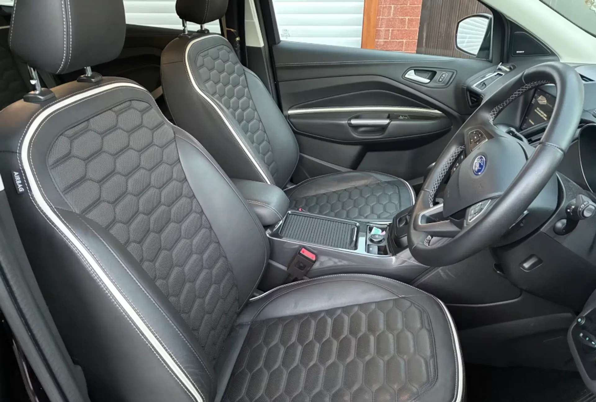 2018 FORD KUGA VIGNALE 2018 FORD KUGA VIGNALE