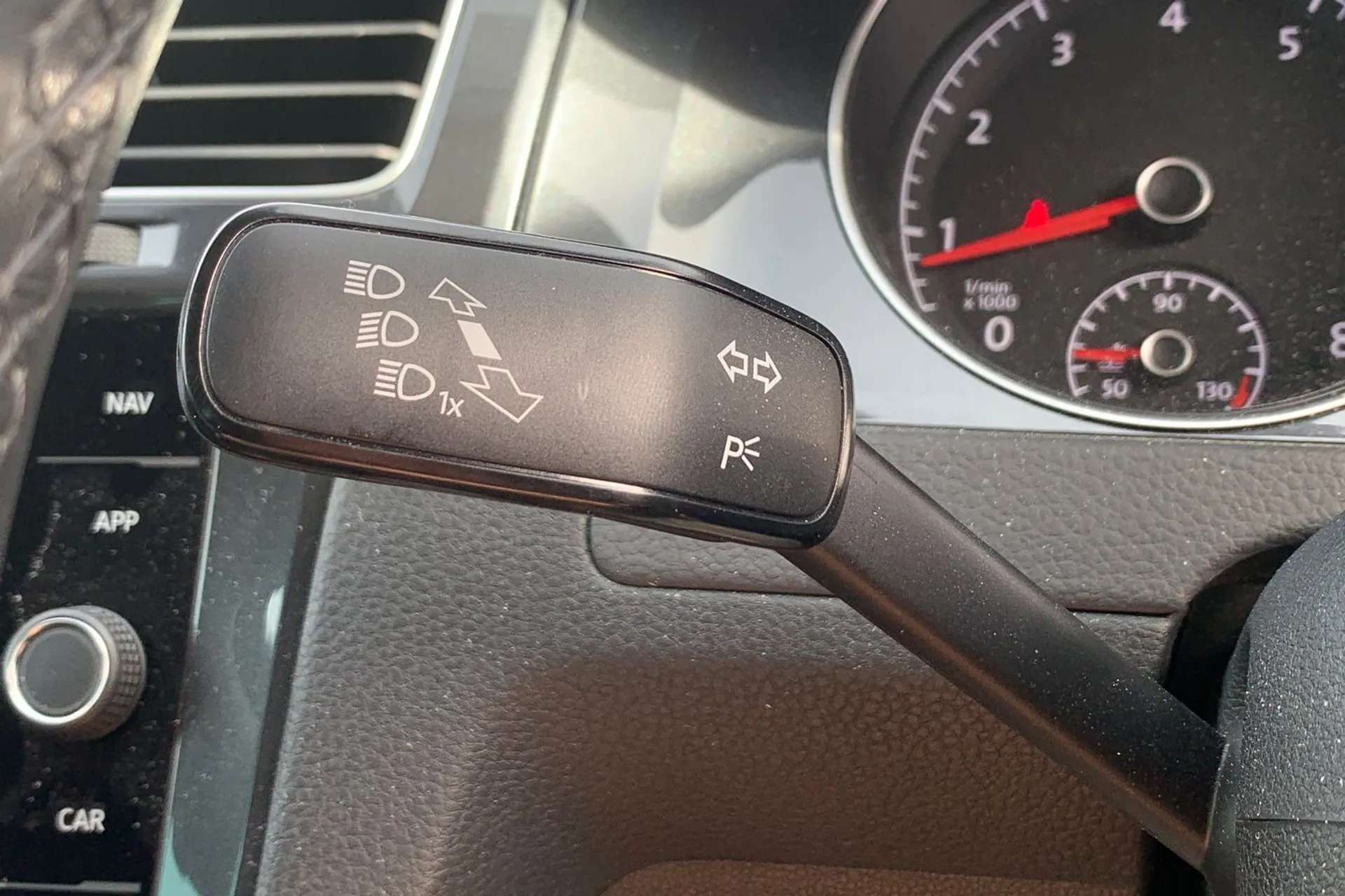 2019 VOLKSWAGEN GOLF 2019 VOLKSWAGEN GOLF