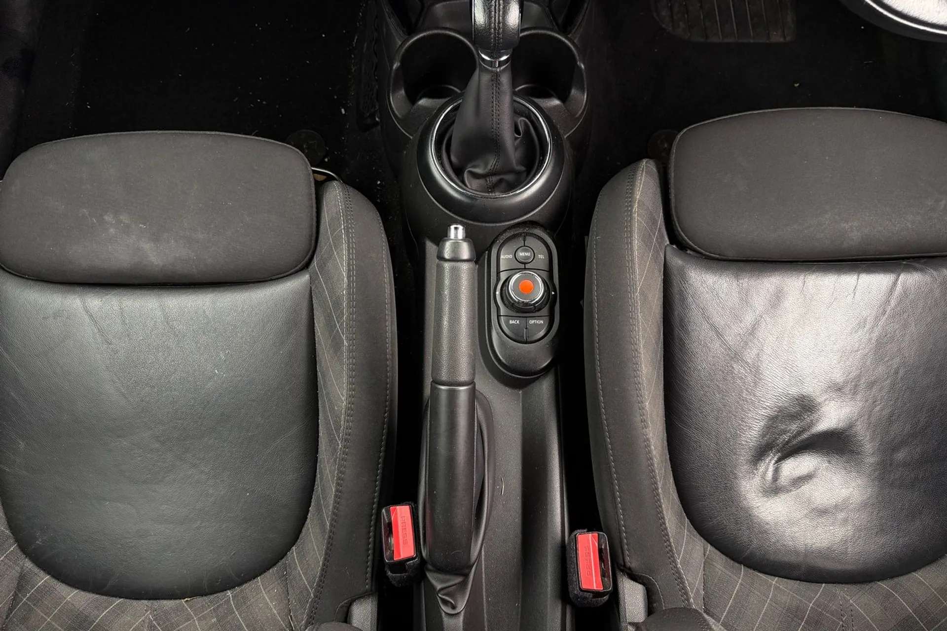 2017 MINI HATCH 2017 MINI HATCH