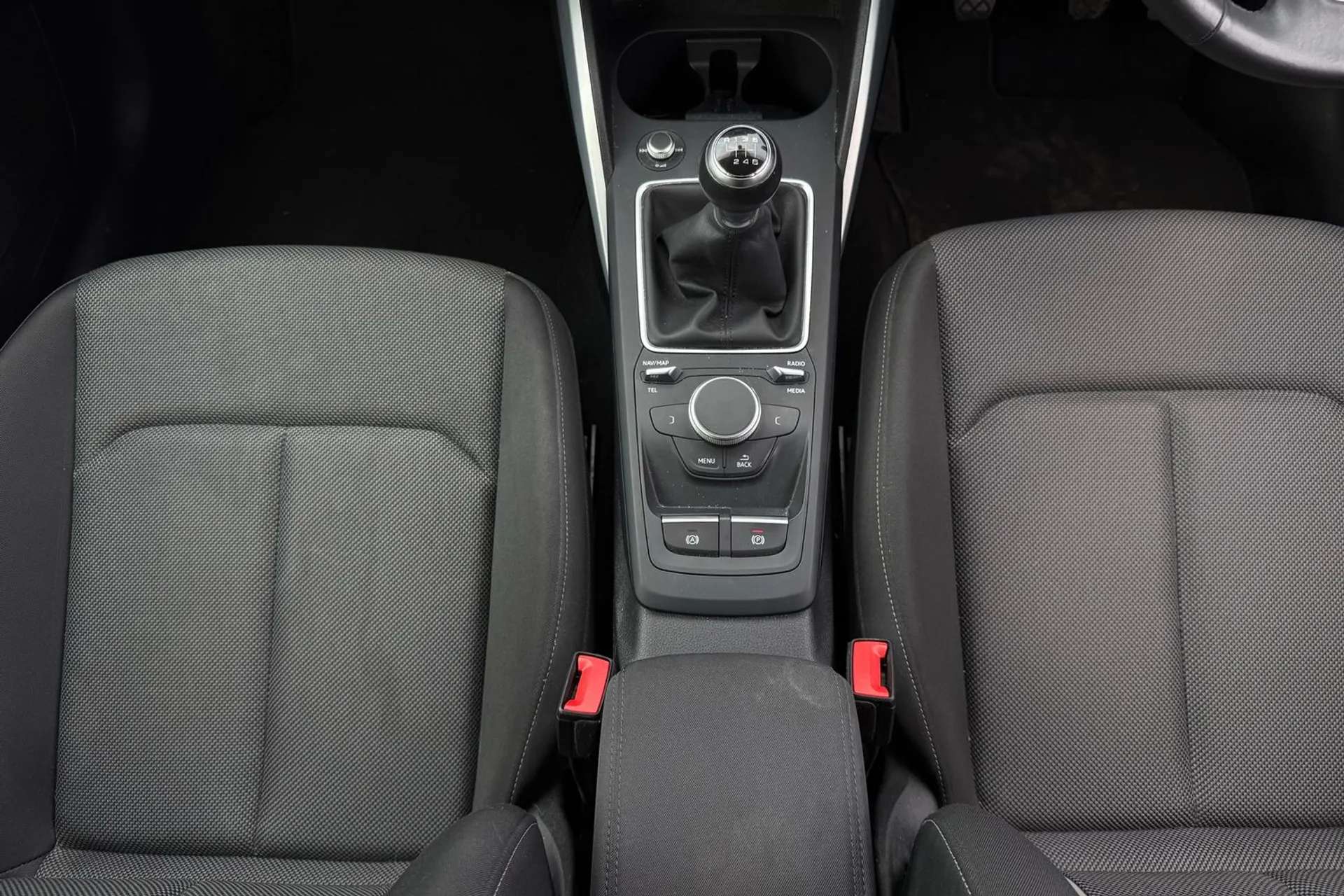 2020 AUDI Q2 2020 AUDI Q2