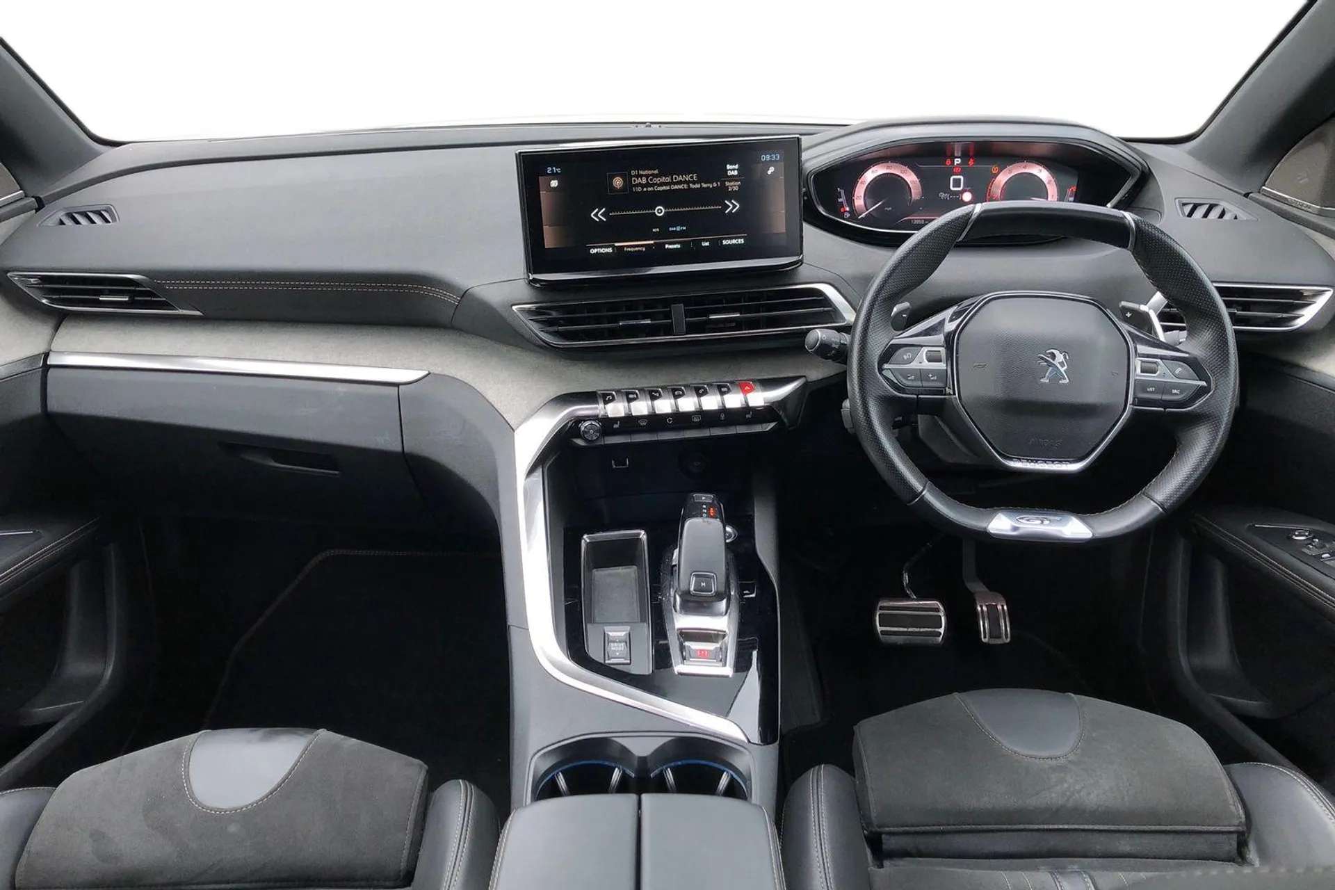 2021 PEUGEOT 5008 2021 PEUGEOT 5008