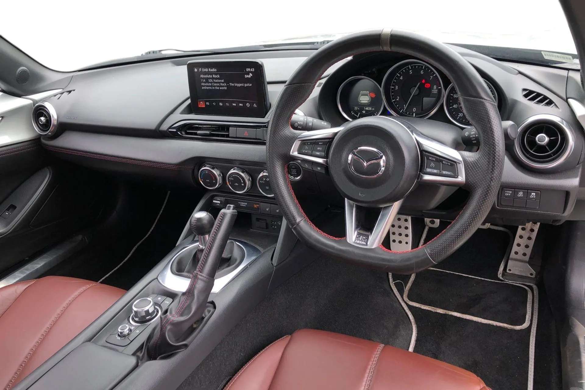 2019 MAZDA MX-5 2019 MAZDA MX-5