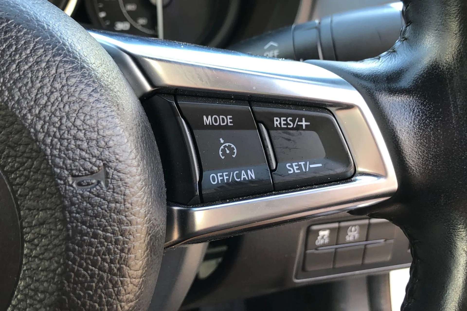 2017 FIAT 124 SPIDER 2017 FIAT 124 SPIDER