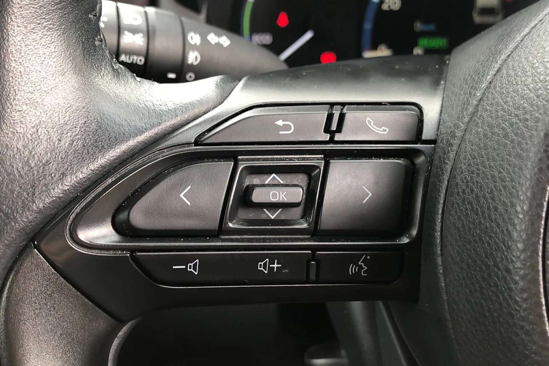 2022 TOYOTA YARIS CROSS 2022 TOYOTA YARIS CROSS