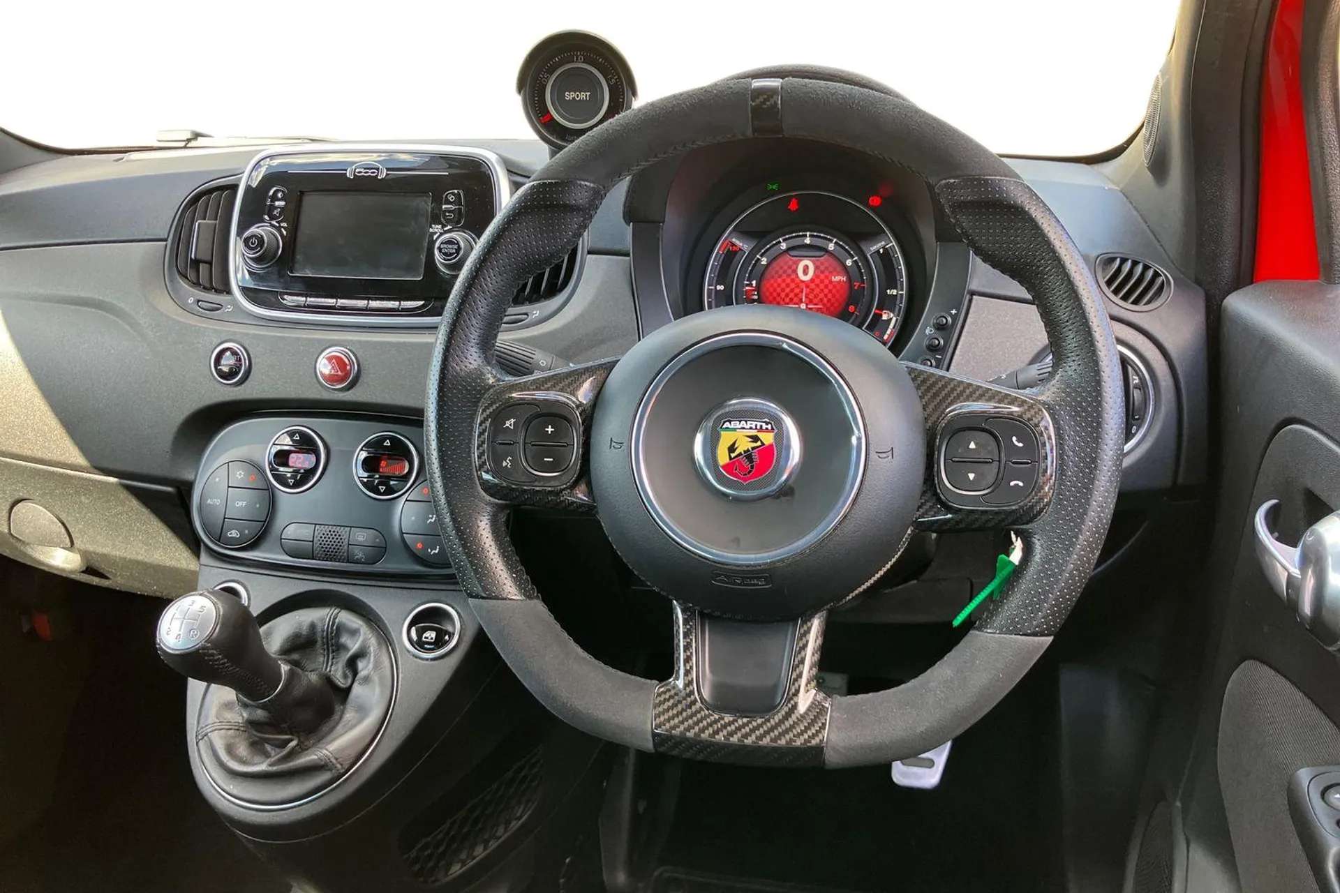 2017 ABARTH 595 2017 ABARTH 595