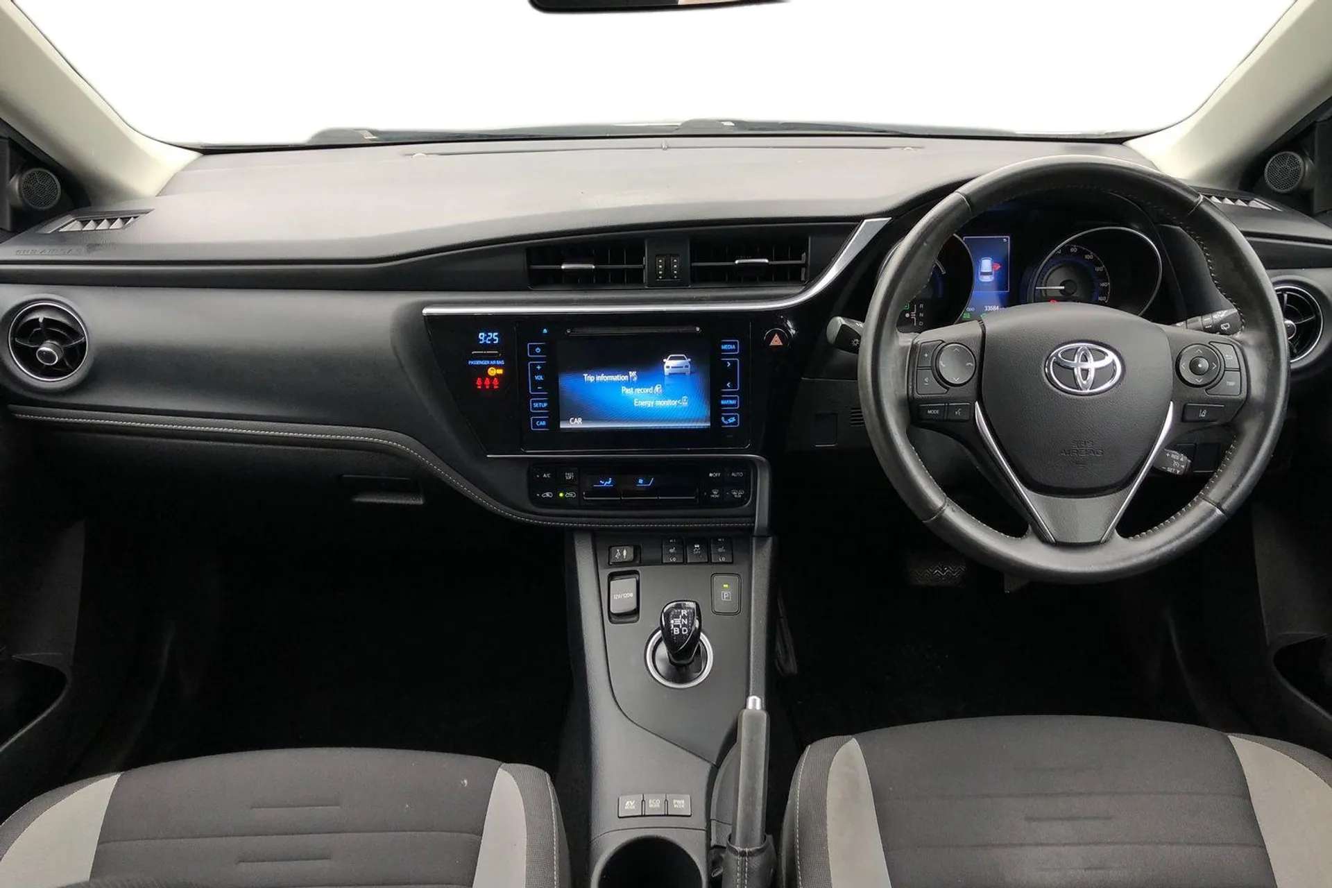 2017 TOYOTA AURIS 2017 TOYOTA AURIS