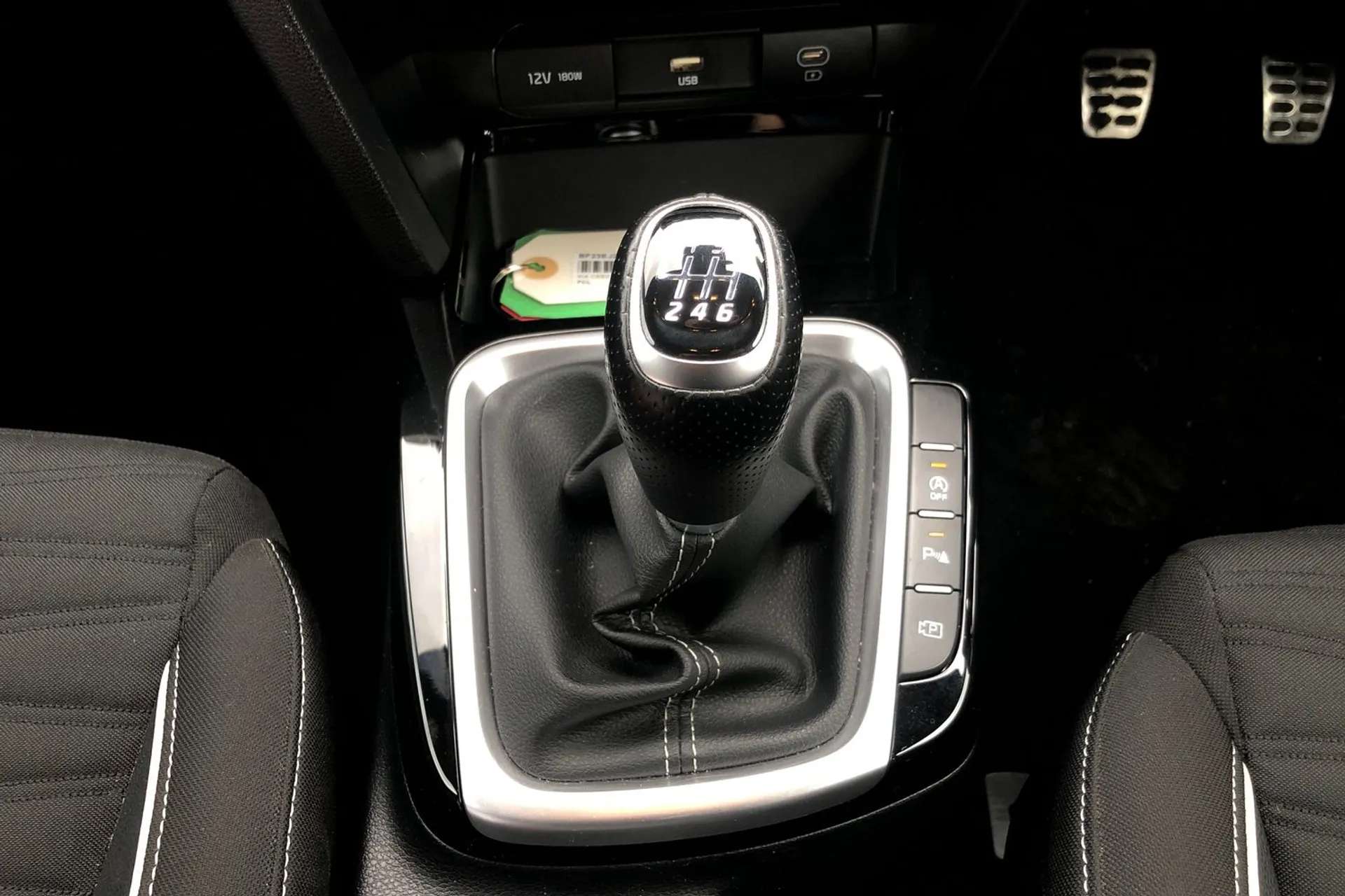 2023 KIA CEED 2023 KIA CEED