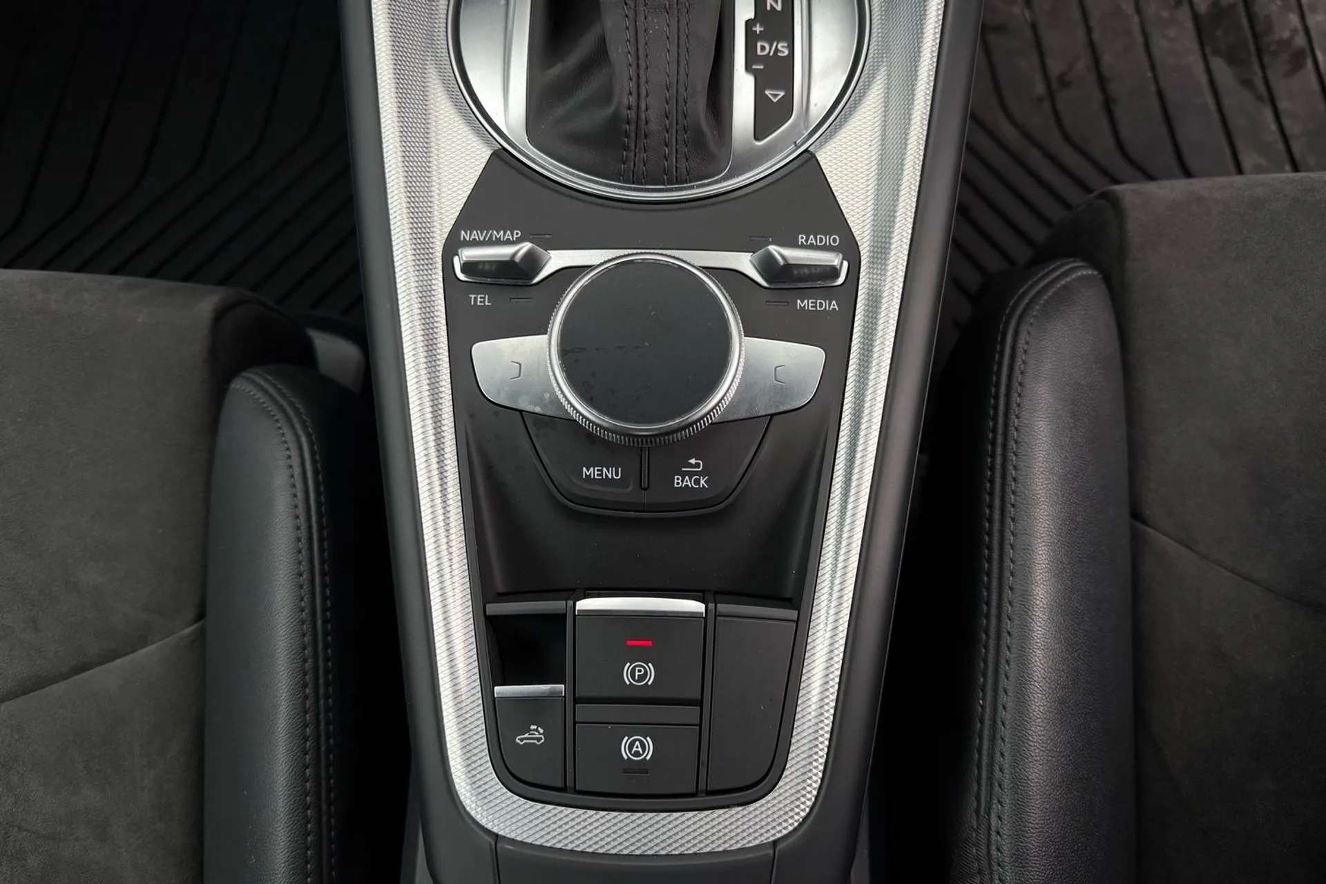 2021 AUDI TT 2021 AUDI TT