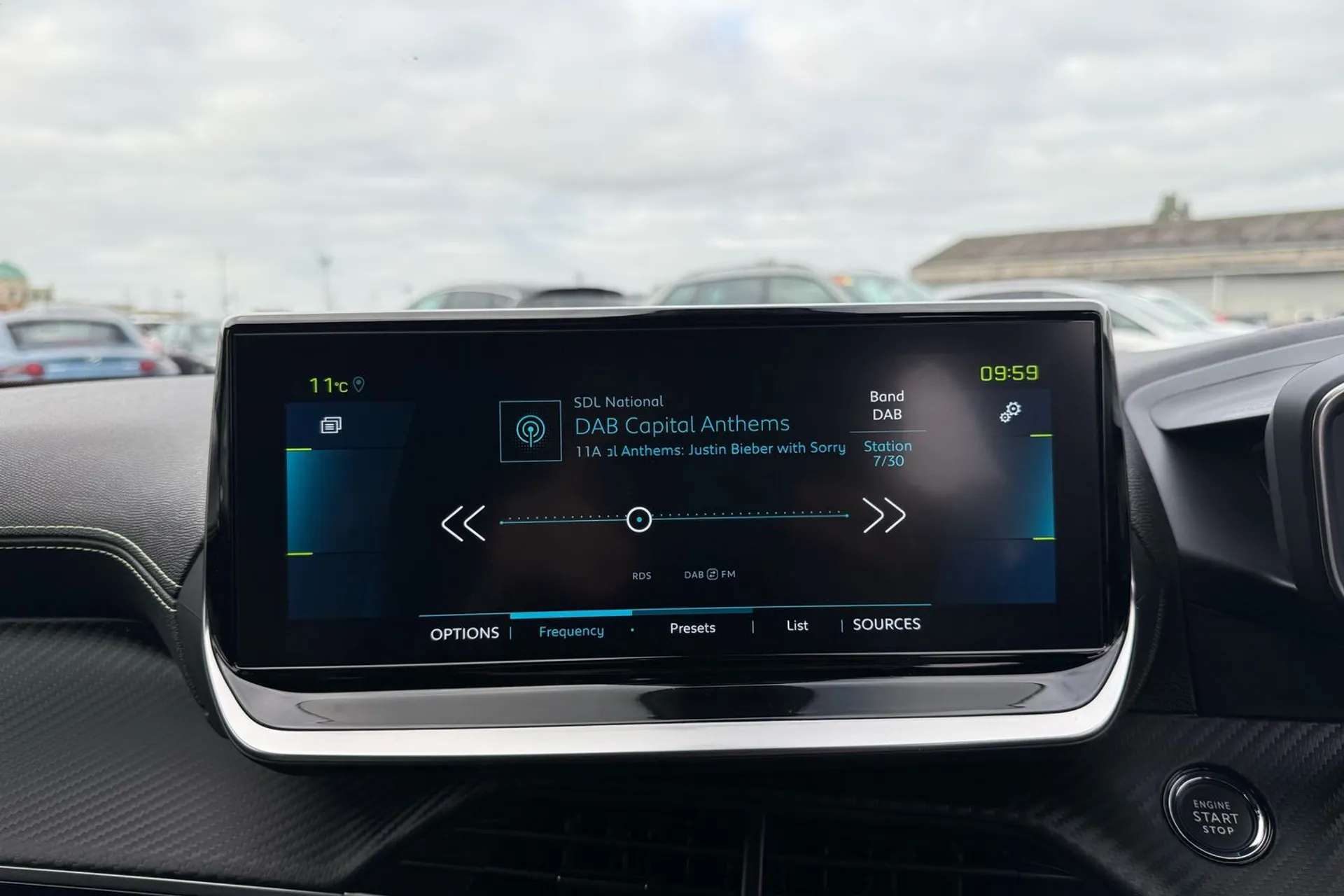 2022 PEUGEOT 2008 2022 PEUGEOT 2008