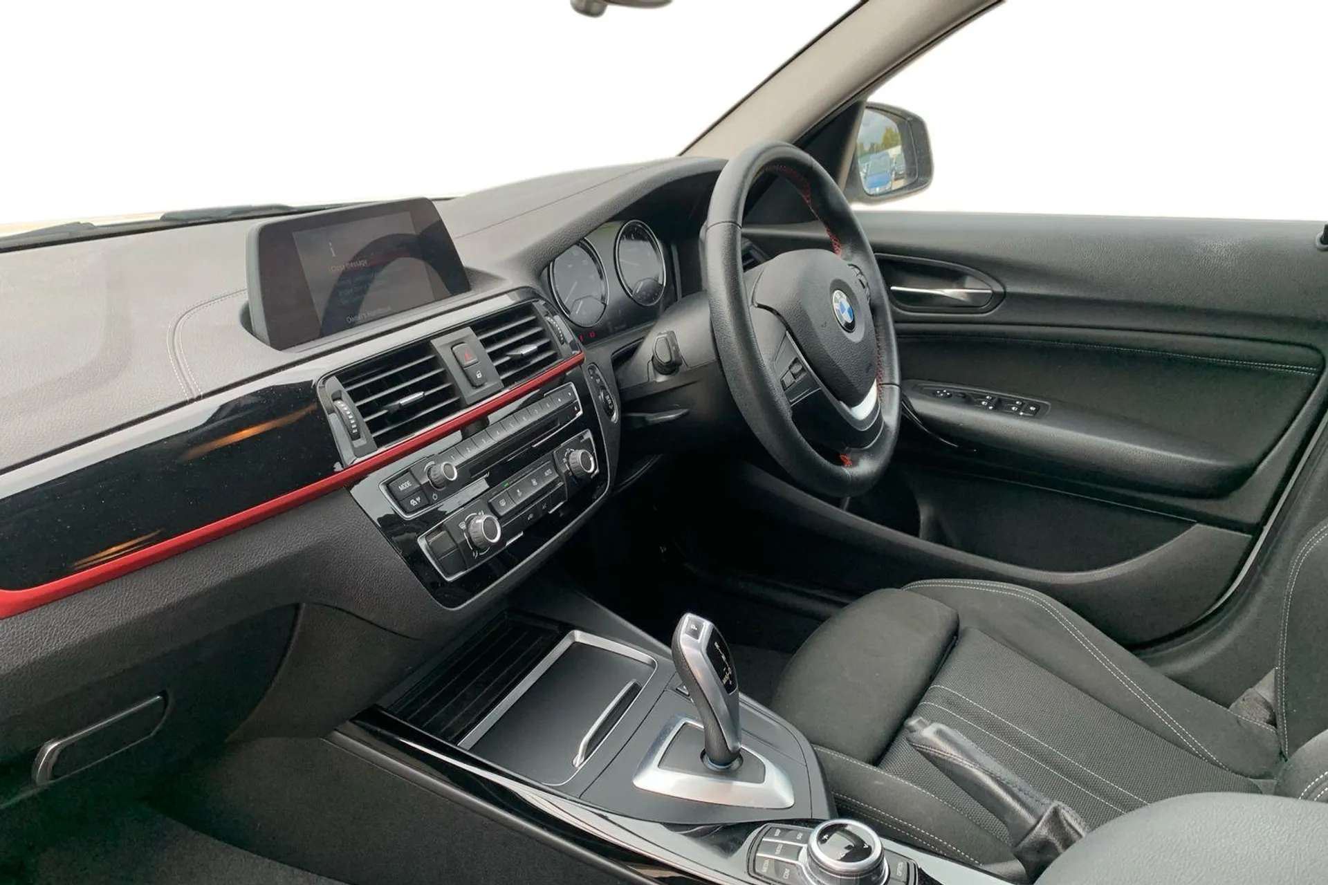 2017 BMW 1 SERIES 2017 BMW 1 SERIES