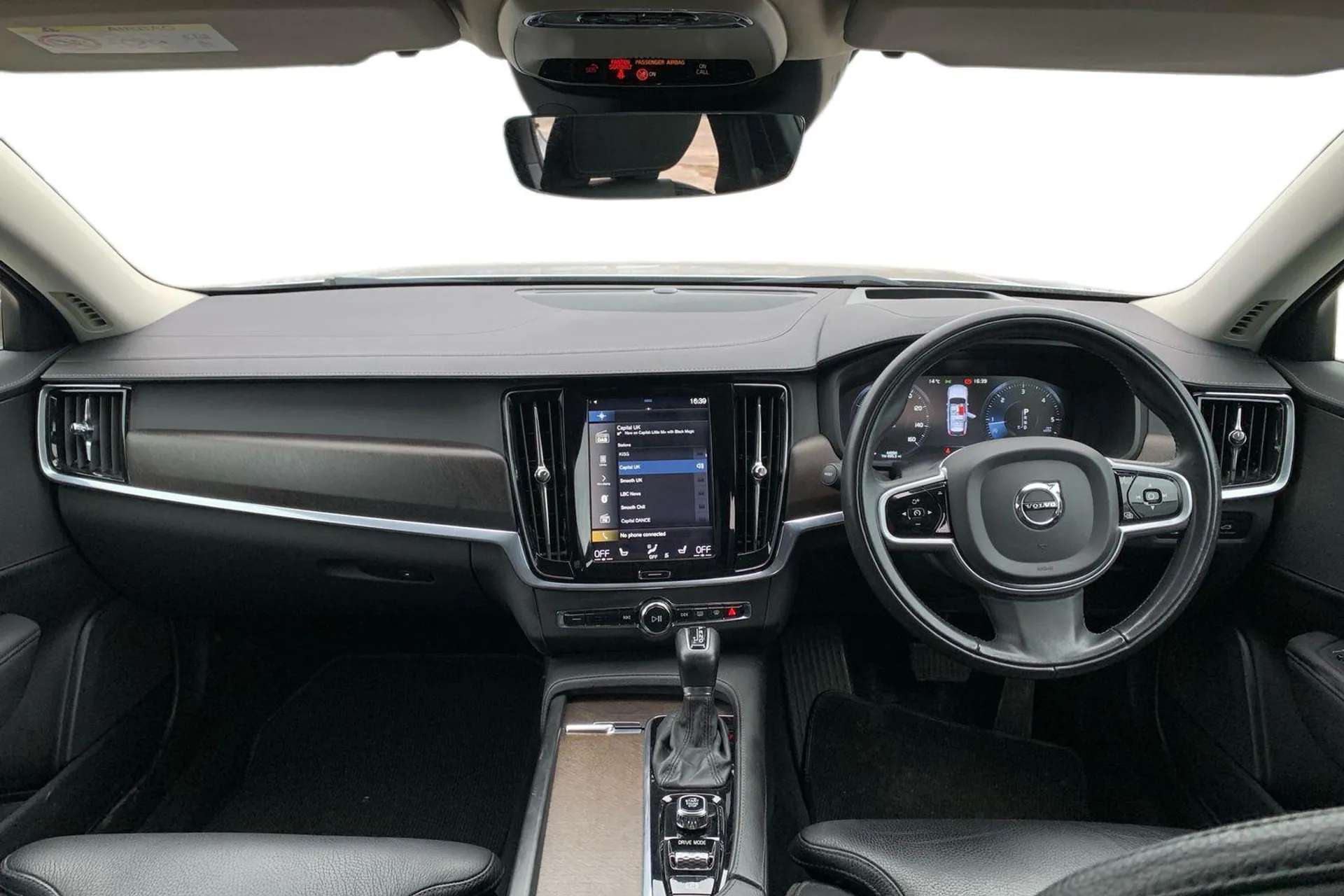 2020 VOLVO V90 2020 VOLVO V90