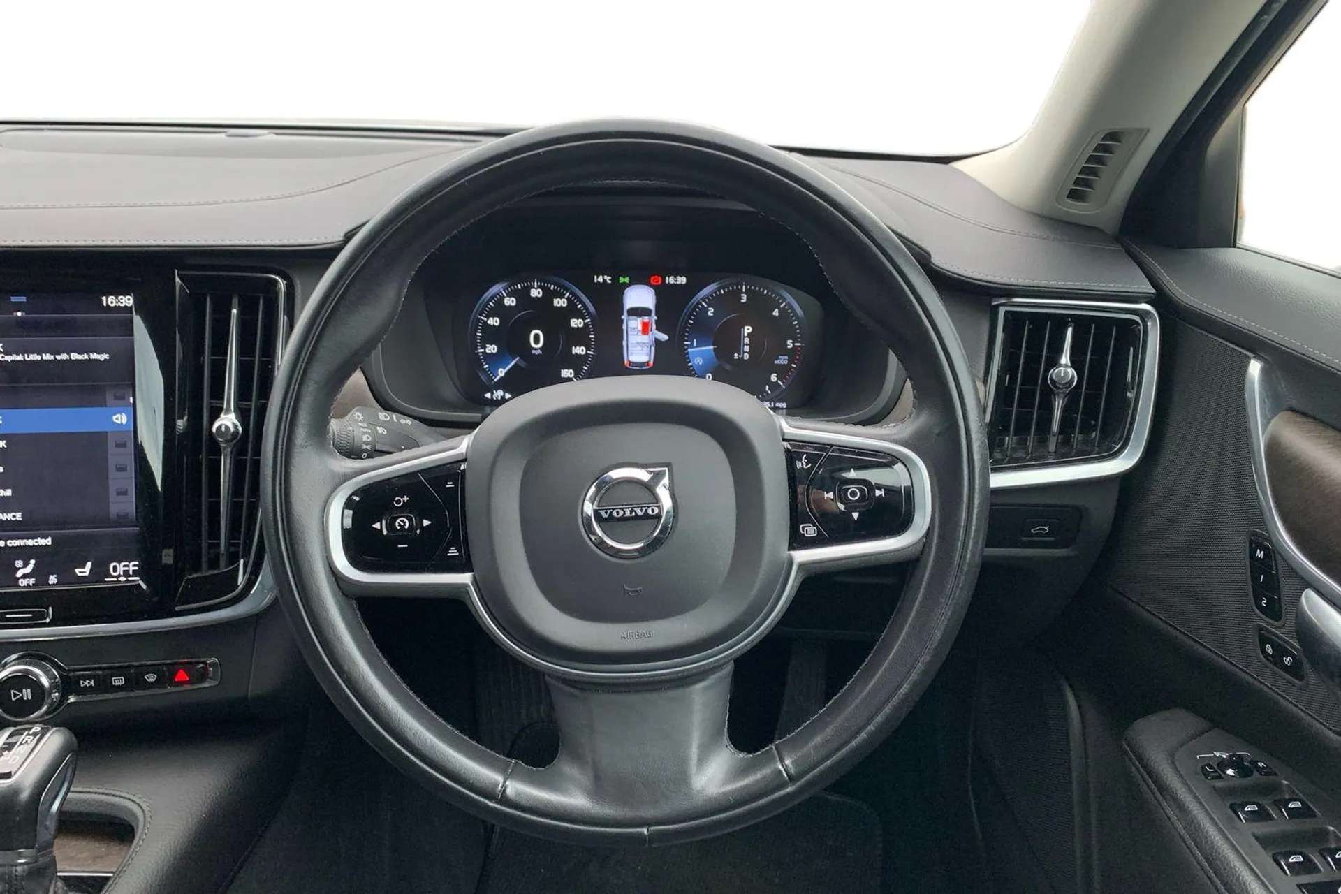 2020 VOLVO V90 2020 VOLVO V90