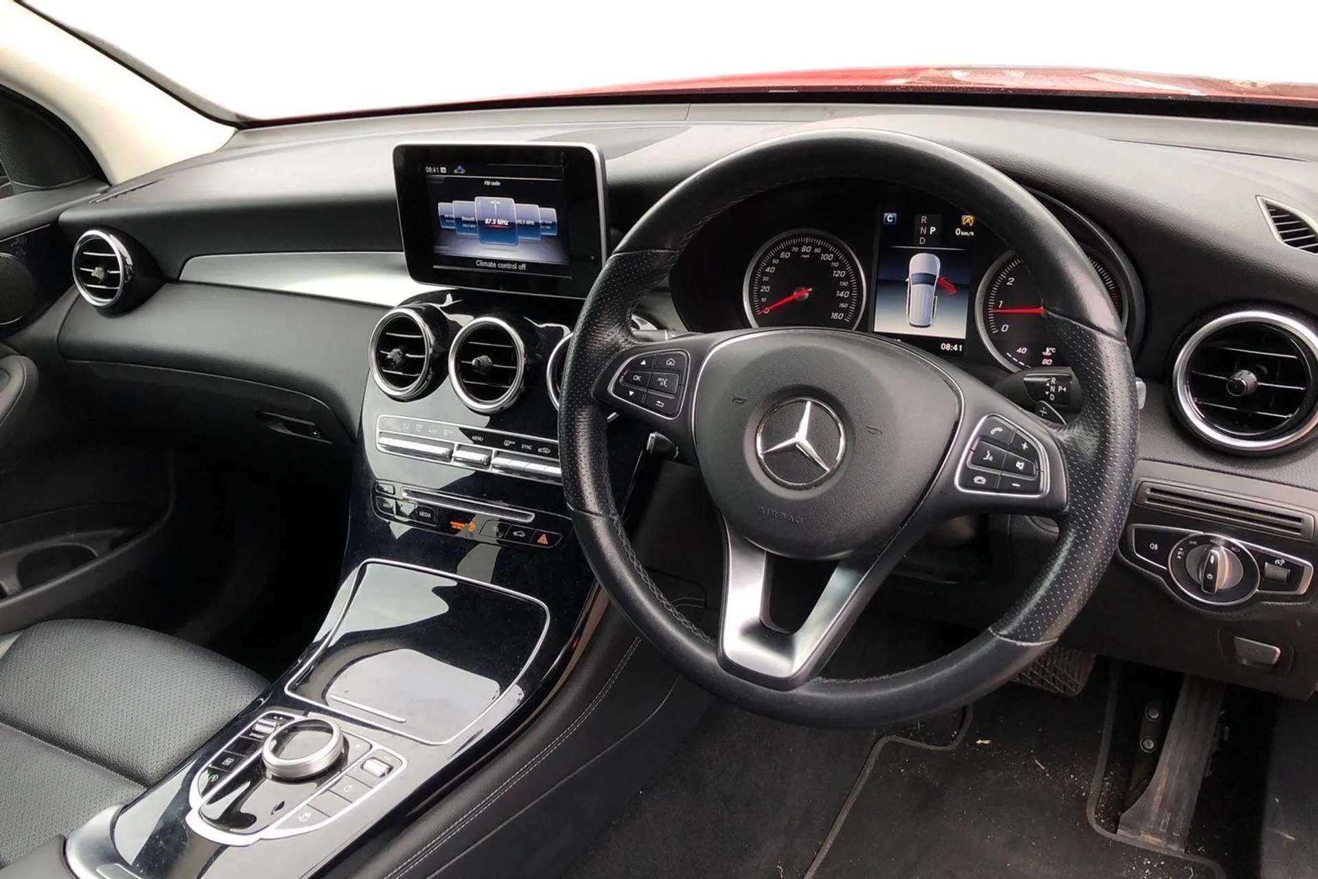 A 2019 MERCEDES-BENZ GLC GLC 250 4Matic Urban Edition 5dr 9G-Tronic [ Interior lighting pack , Power opening/closing tailgate , Reversing camera , Collision prevention assist A 2019 MERCEDES-BENZ GLC GLC 250 4Matic Urban Edition 5dr 9G-Tronic [ Interior lighting pack , Power opening/closing tailgate , Reversing camera , Collision prevention assist