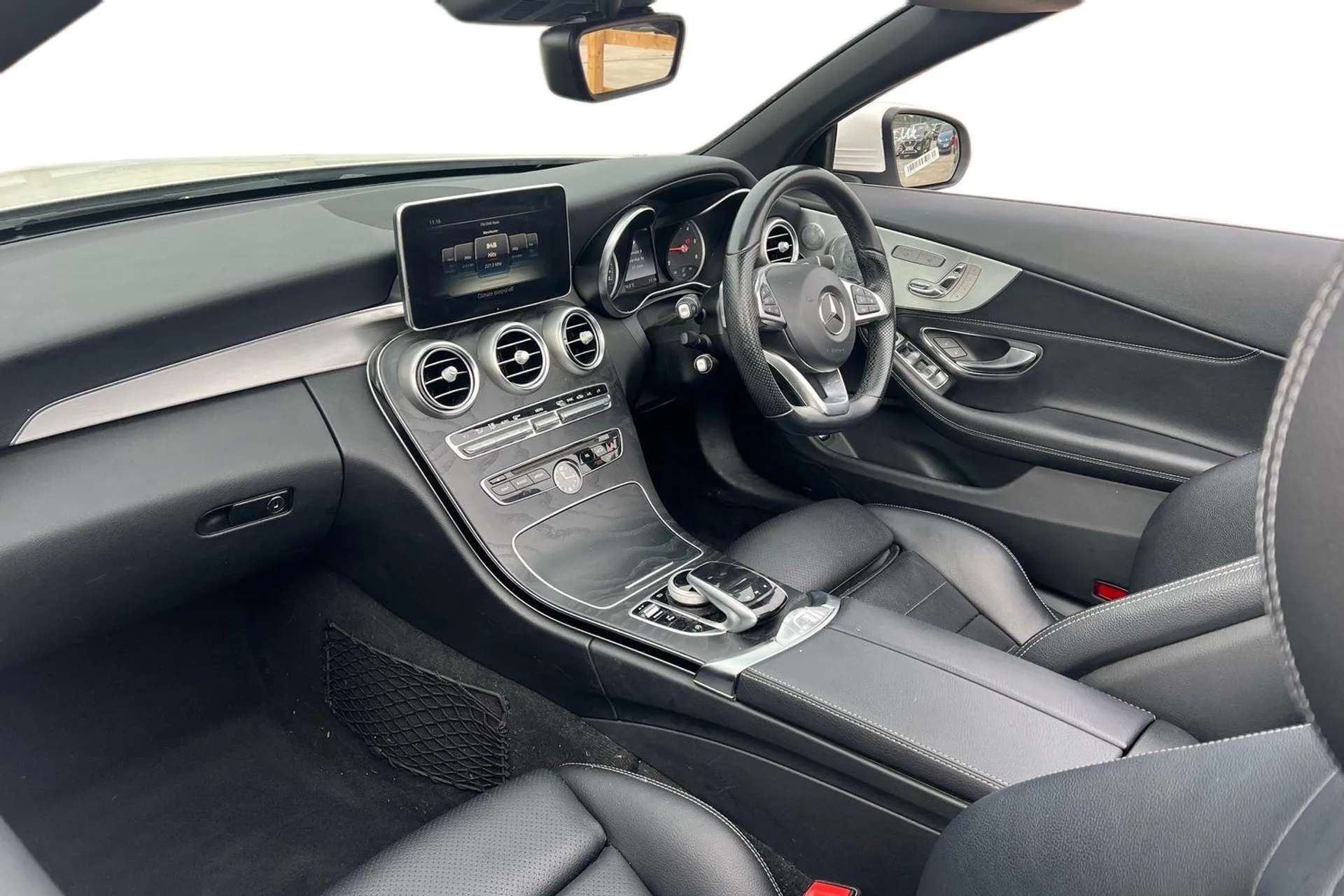 A 2018 MERCEDES-BENZ C CLASS C250d AMG Line Premium Plus 2dr Auto [ Collision prevention assist plus , Active park assist with parktronic system , Bluetooth interface for hands fr A 2018 MERCEDES-BENZ C CLASS C250d AMG Line Premium Plus 2dr Auto [ Collision prevention assist plus , Active park assist with parktronic system , Bluetooth interface for hands fr