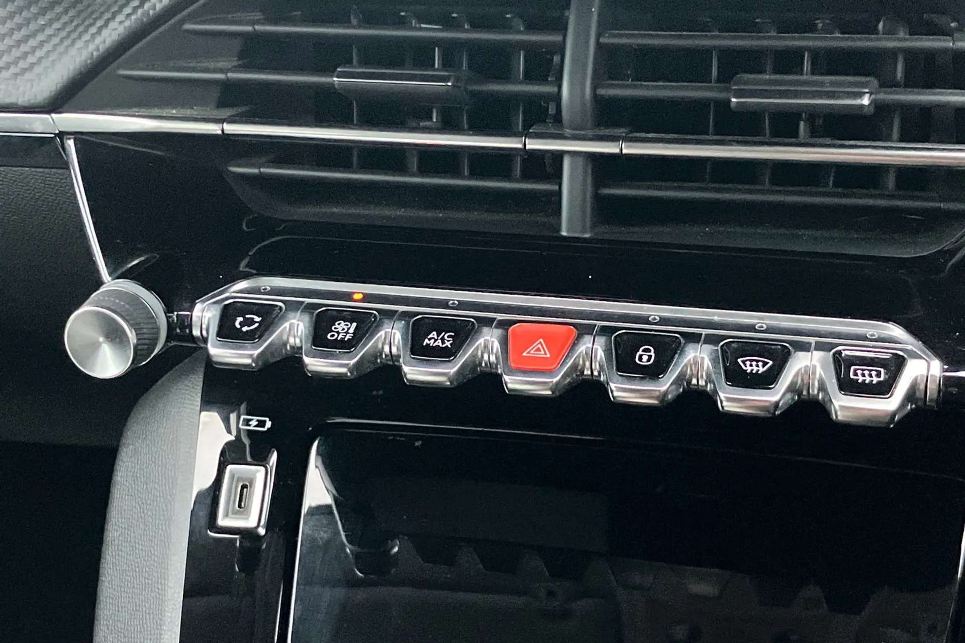 2022 PEUGEOT 208 2022 PEUGEOT 208