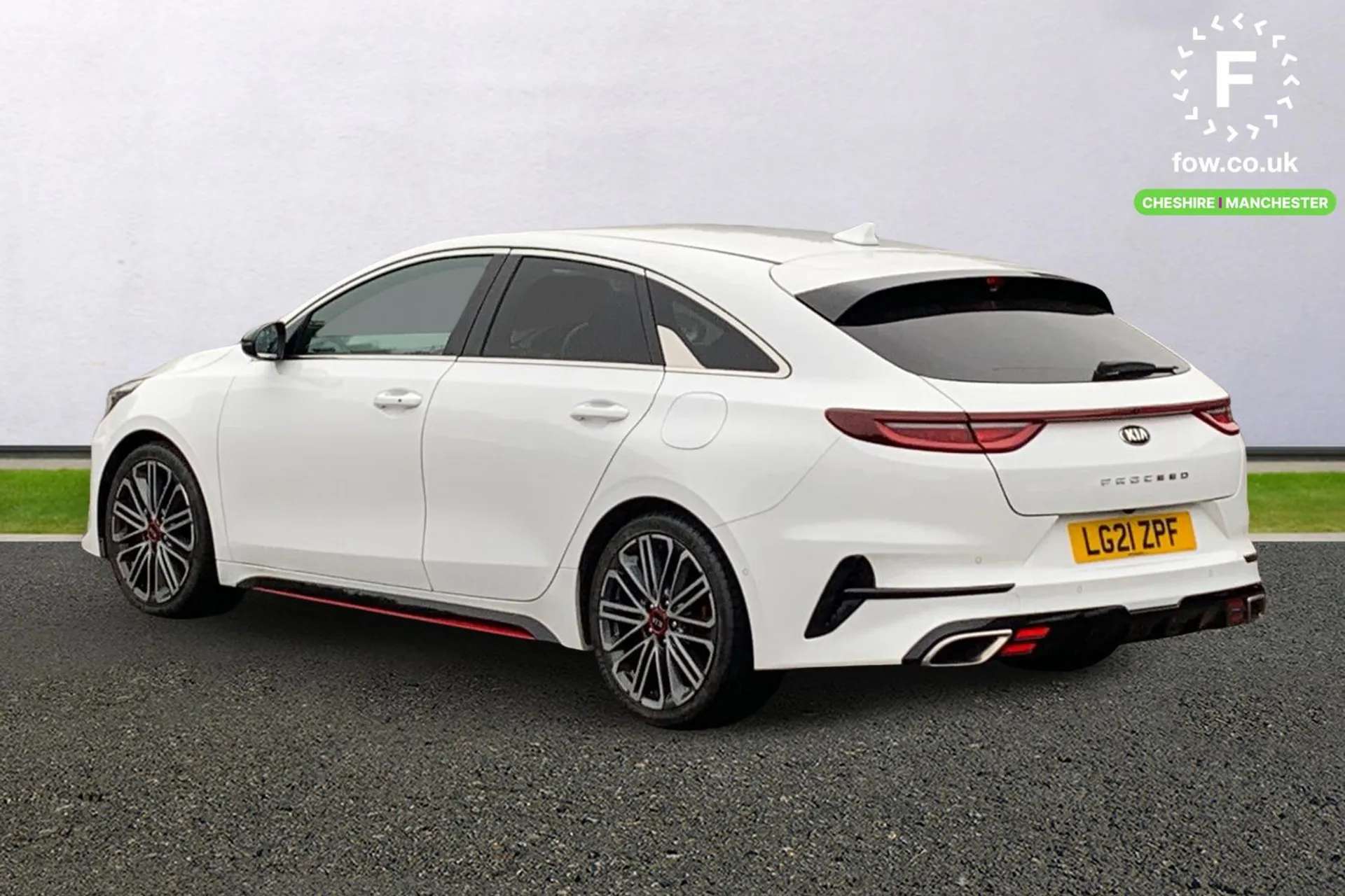A 2021 KIA PRO CEED 1.6T GDi ISG GT 5dr DCT [ Reversing camera with dynamic guide lines , 18" Alloy wheels with red centre cap , Smart park assist system (SPAS) with para A 2021 KIA PRO CEED 1.6T GDi ISG GT 5dr DCT [ Reversing camera with dynamic guide lines , 18" Alloy wheels with red centre cap , Smart park assist system (SPAS) with para
