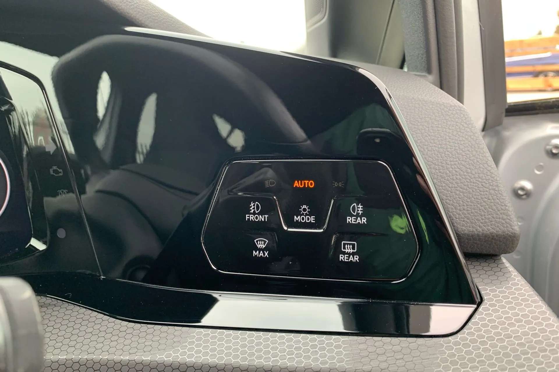 2020 VOLKSWAGEN GOLF 2020 VOLKSWAGEN GOLF