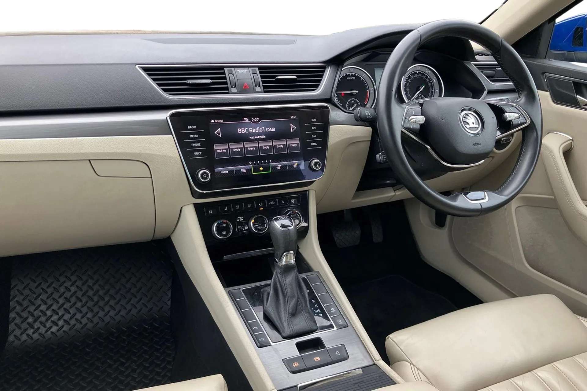 2021 SKODA SUPERB 2021 SKODA SUPERB