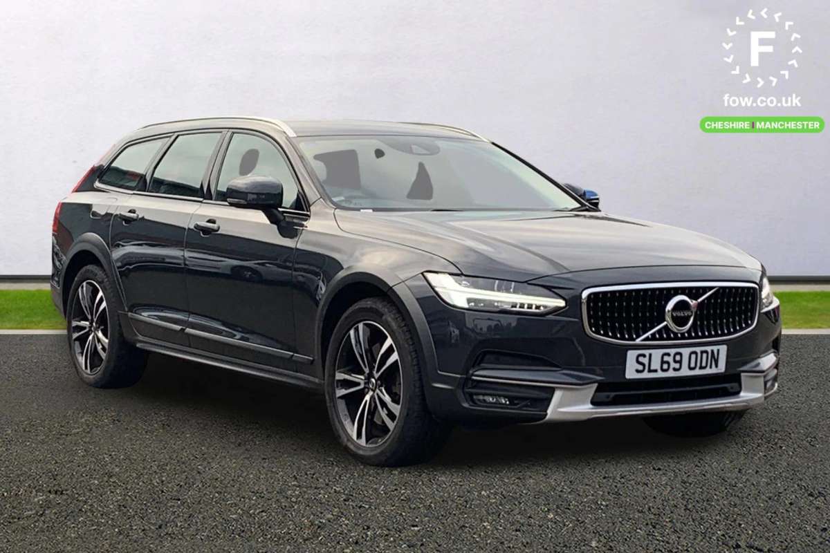 Check out this Volvo V90 2019 Petrol Automatic