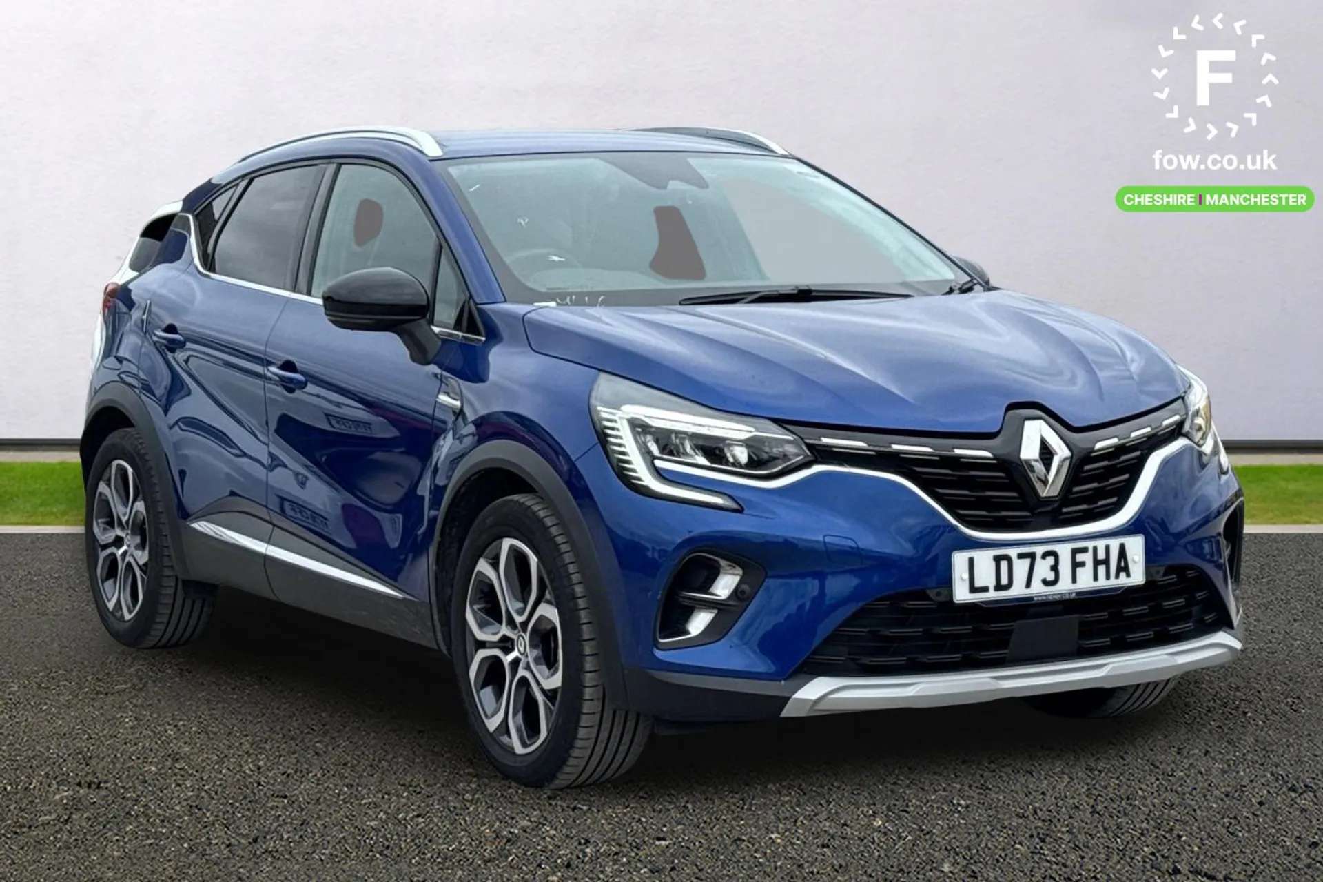 Check out this Renault Captur 2023 Hybrid Electric Automatic