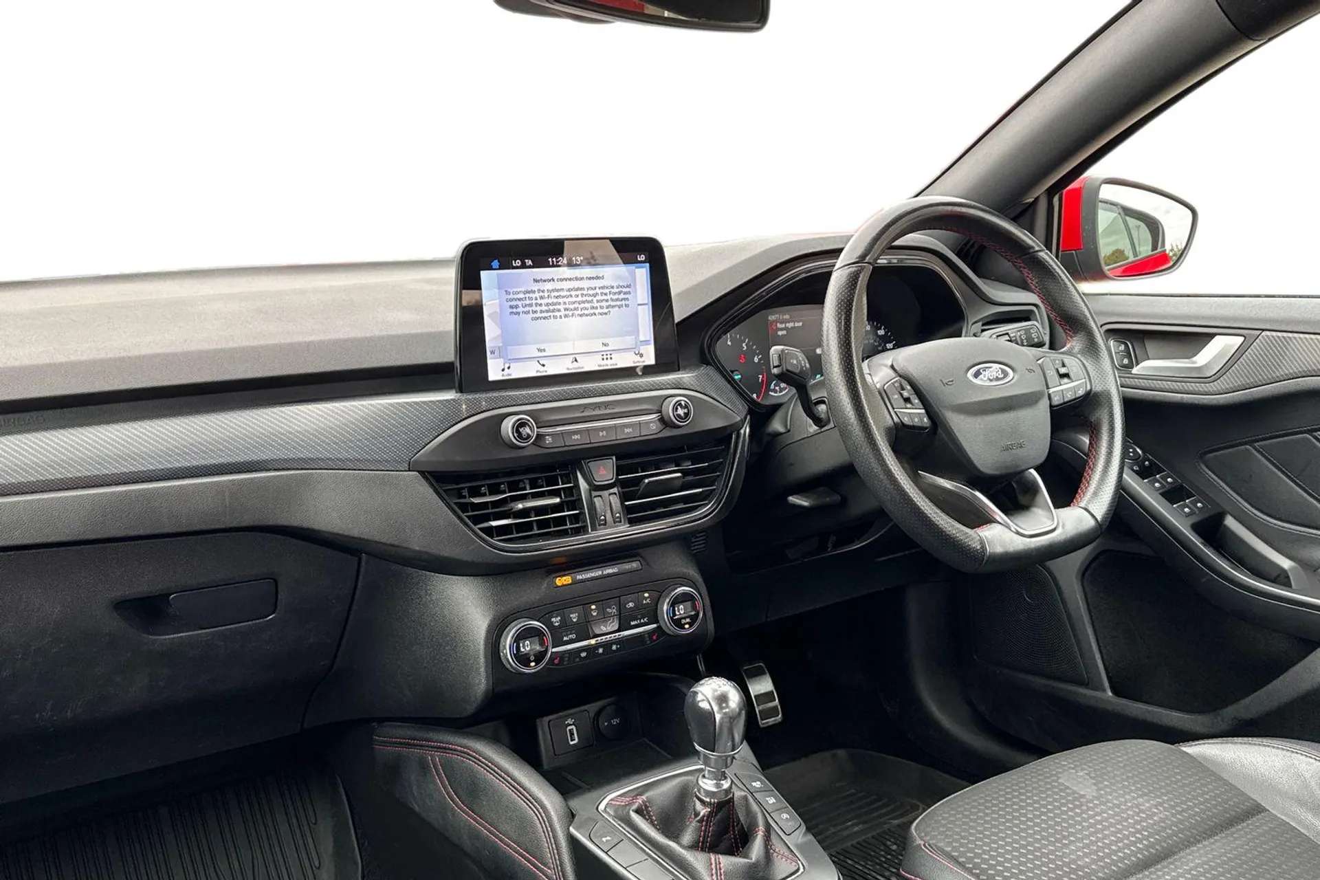 A 2019 FORD FOCUS 1.5 EcoBoost 182 ST-Line X 5dr [ 18" 5x2 spoke matt black machined finish alloy wheels , Bluetooth system , Heated front seats , Lane keeping aid with A 2019 FORD FOCUS 1.5 EcoBoost 182 ST-Line X 5dr [ 18" 5x2 spoke matt black machined finish alloy wheels , Bluetooth system , Heated front seats , Lane keeping aid with