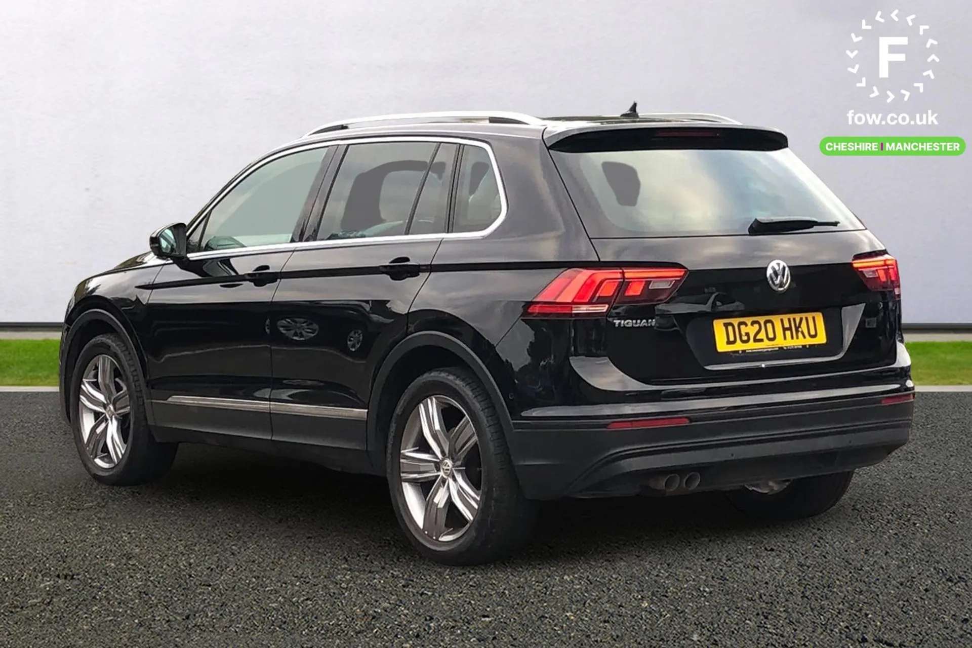 A 2020 VOLKSWAGEN TIGUAN 2.0 TDi 150 Match 5dr [ Lane assist , Bluetooth phone integration system , Driver alert system with fatigue detection , SMS functionality - read, comp A 2020 VOLKSWAGEN TIGUAN 2.0 TDi 150 Match 5dr [ Lane assist , Bluetooth phone integration system , Driver alert system with fatigue detection , SMS functionality - read, comp