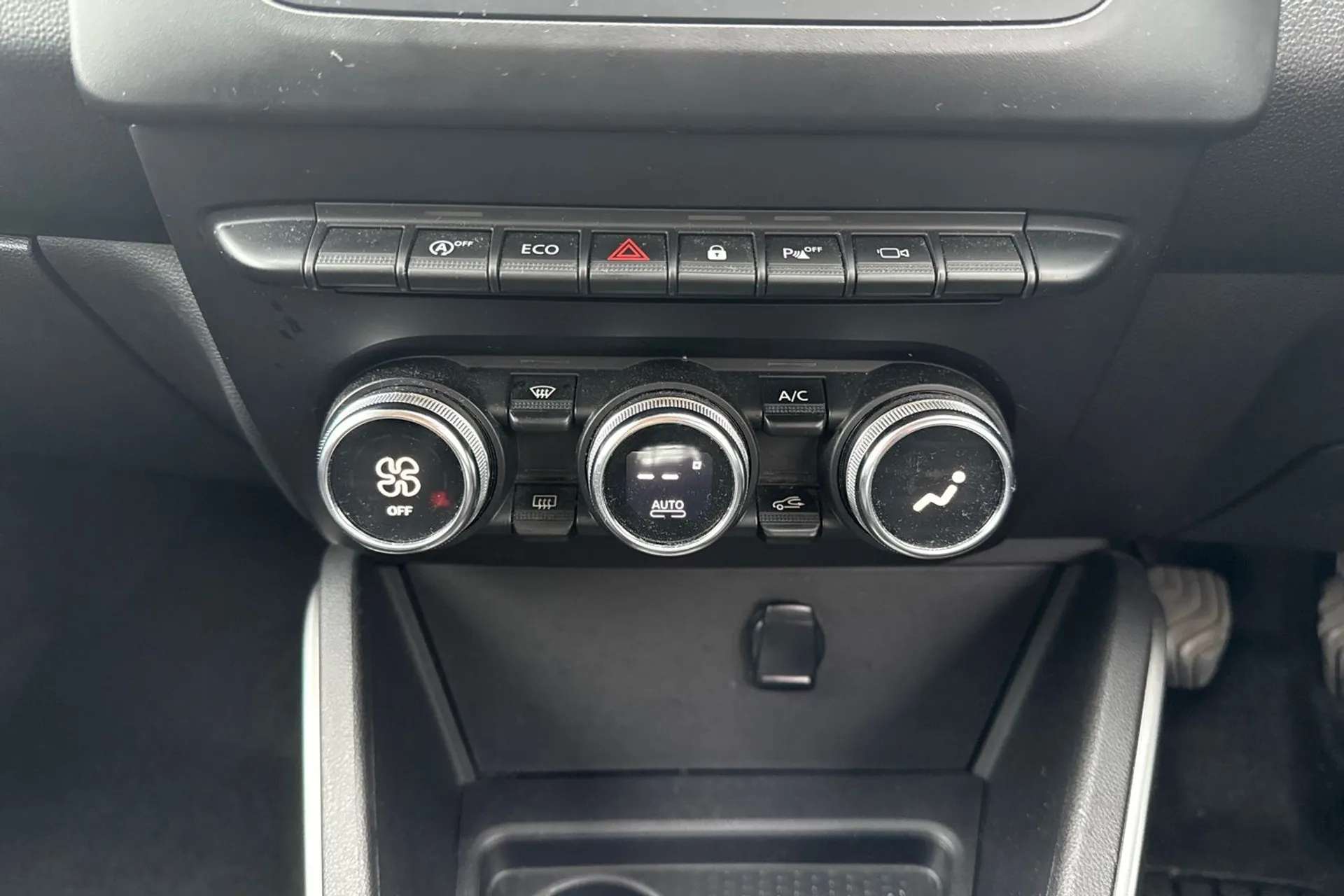 2020 DACIA DUSTER 2020 DACIA DUSTER