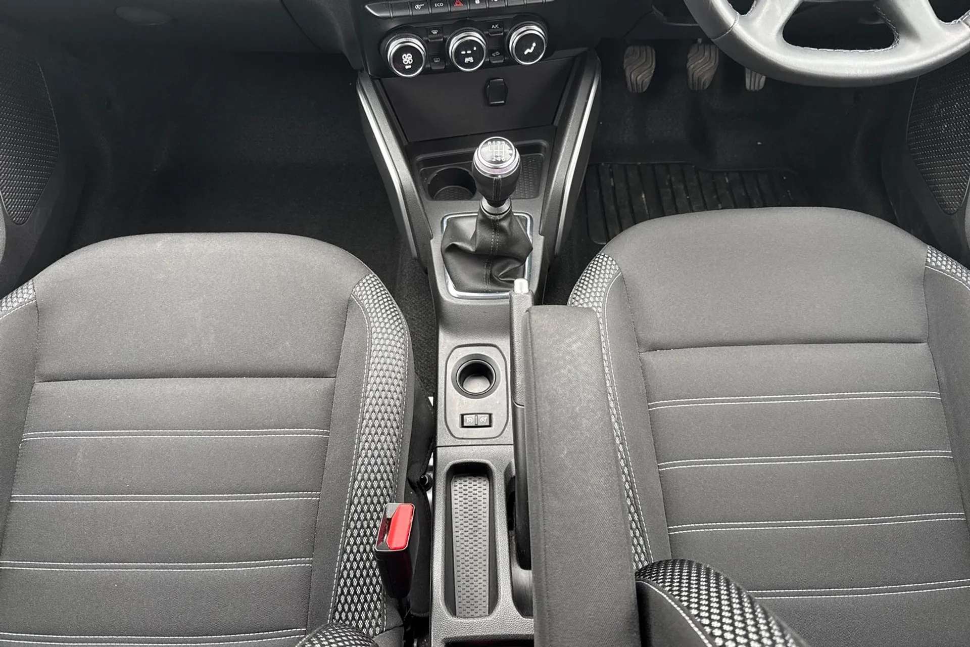 2020 DACIA DUSTER 2020 DACIA DUSTER