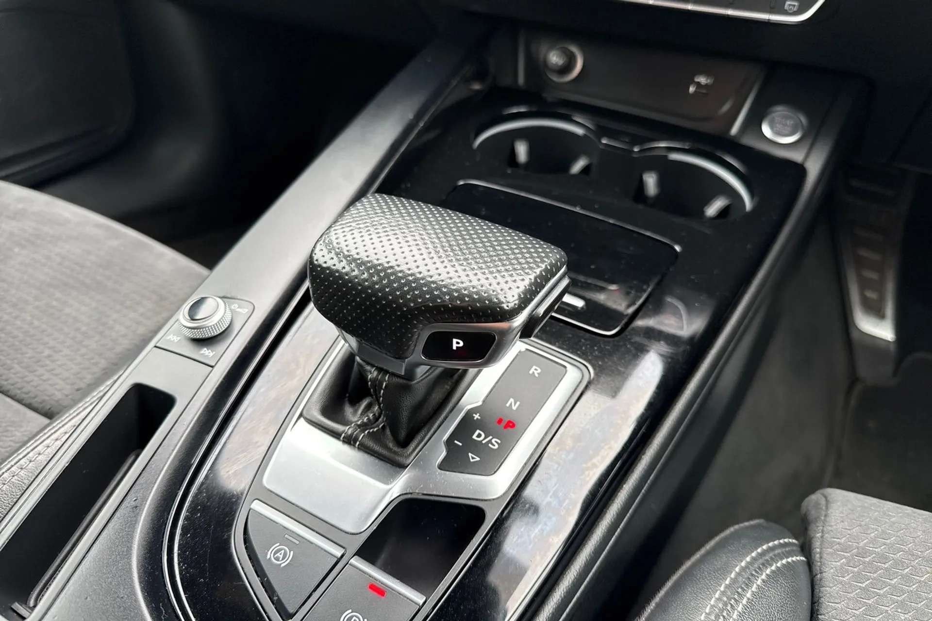 2022 AUDI A4 2022 AUDI A4