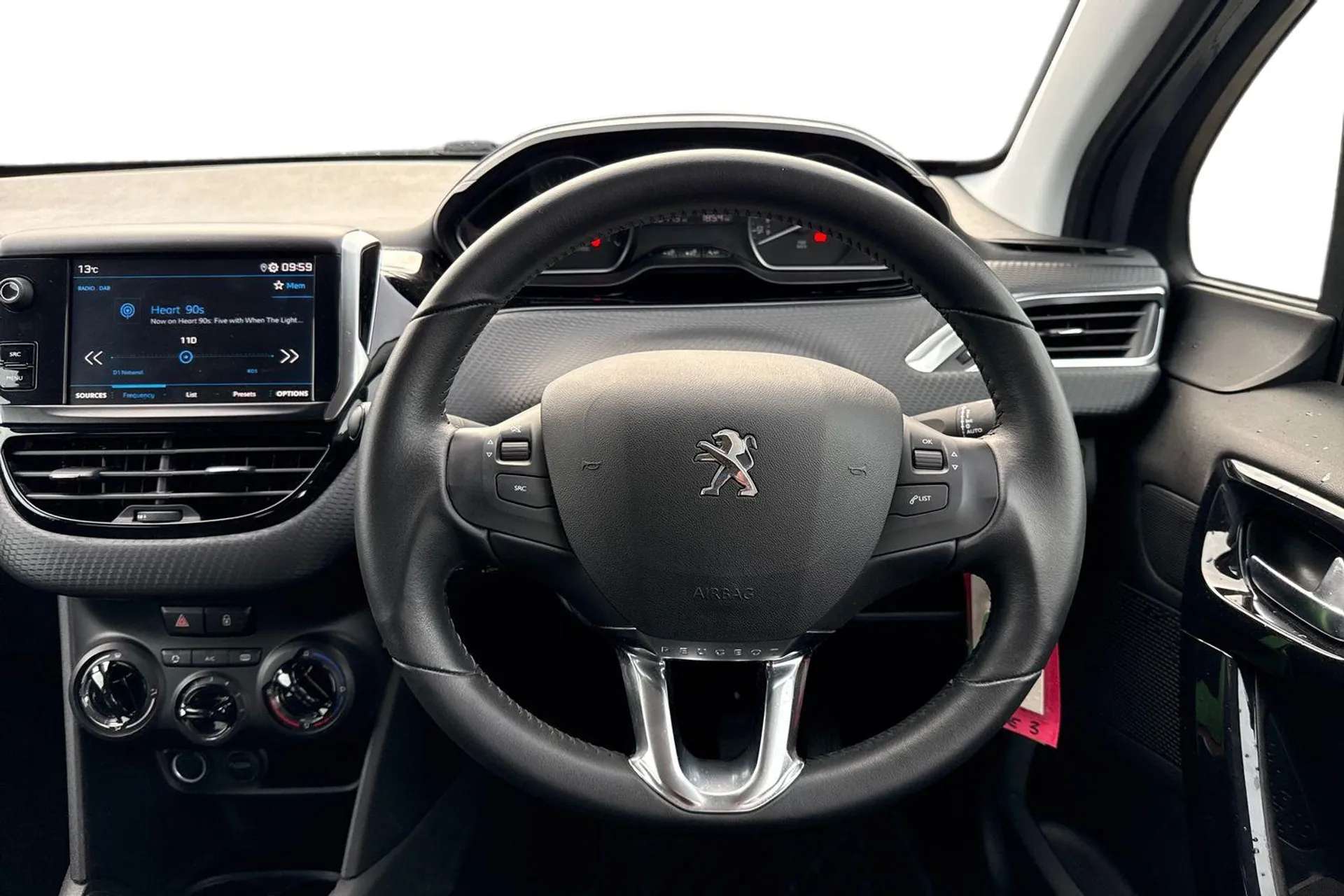 2019 PEUGEOT 208 2019 PEUGEOT 208