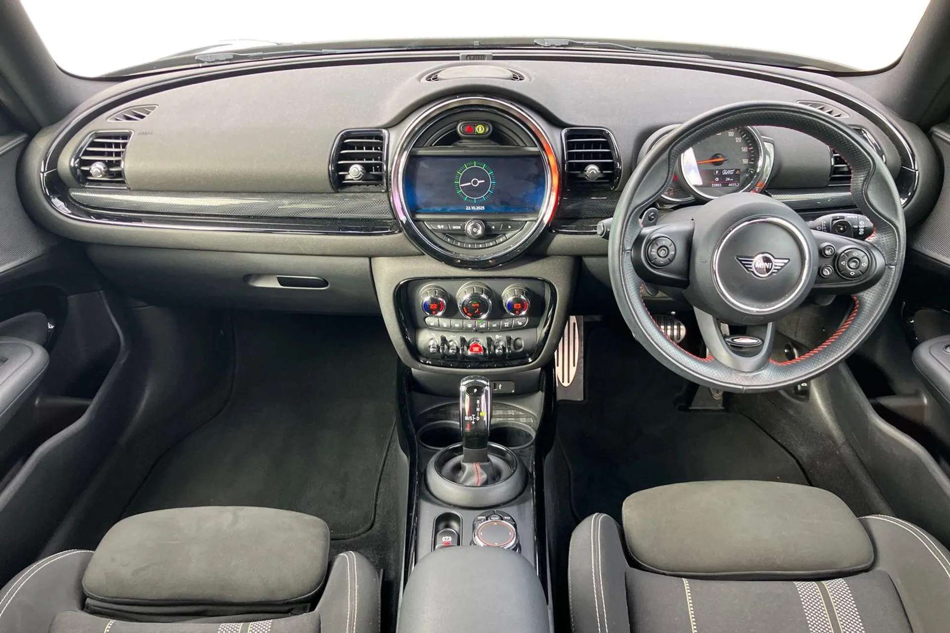 2019 MINI CLUBMAN 2019 MINI CLUBMAN