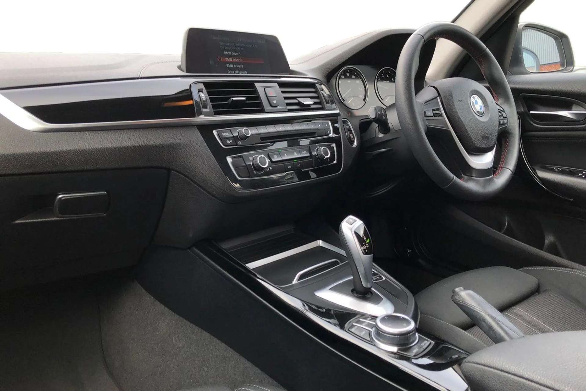 2019 BMW 1 SERIES 2019 BMW 1 SERIES