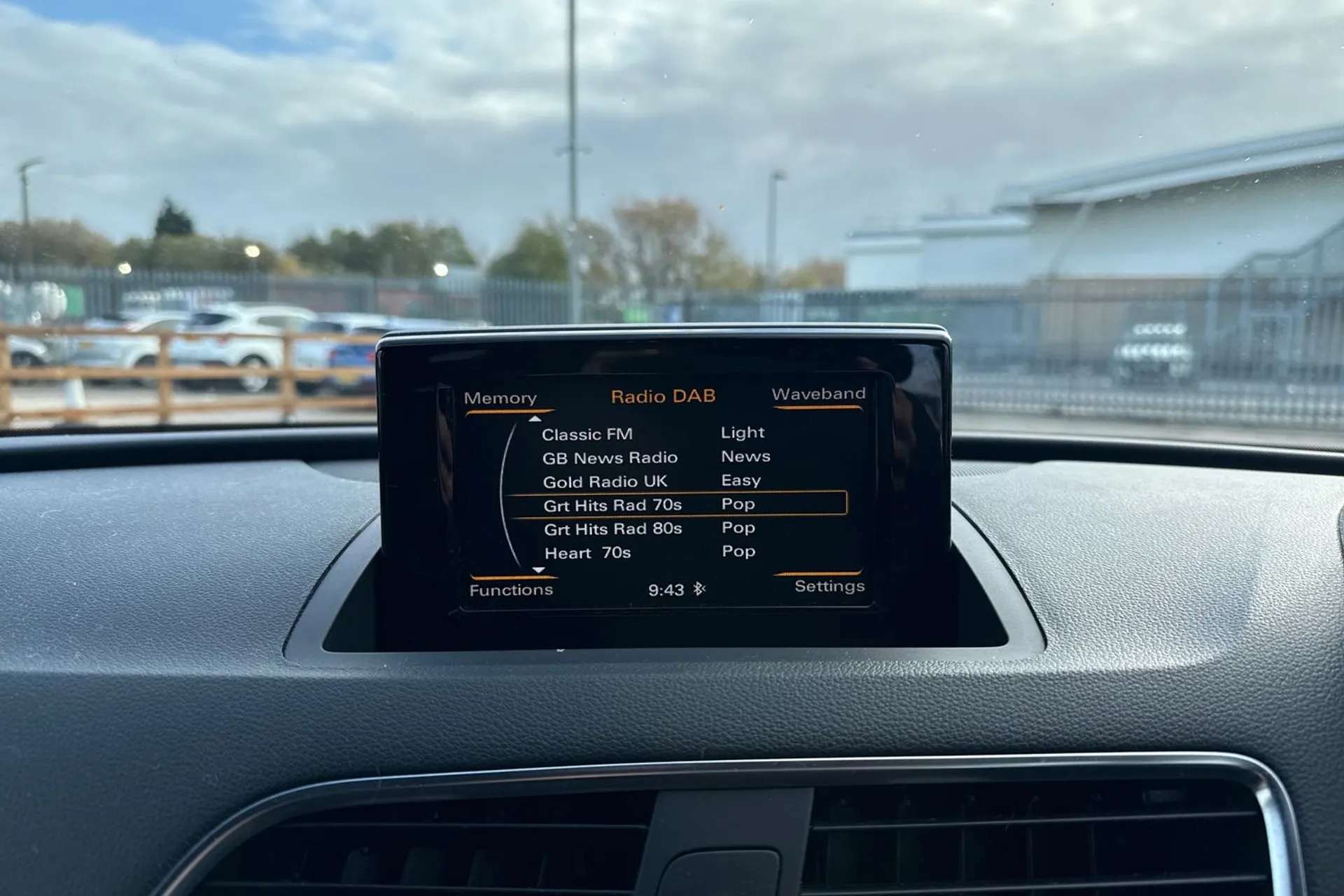 2017 AUDI Q3 2017 AUDI Q3