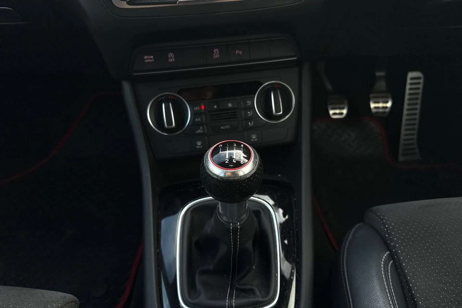 2017 AUDI Q3 2017 AUDI Q3