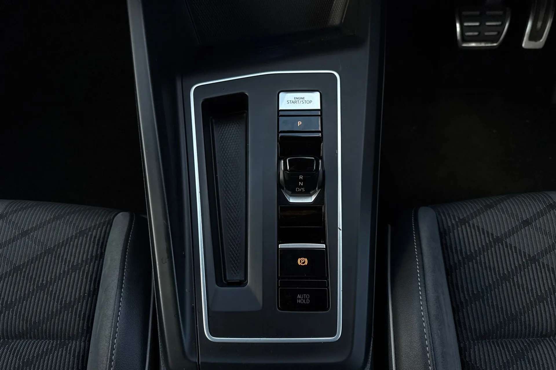 2020 VOLKSWAGEN GOLF 2020 VOLKSWAGEN GOLF