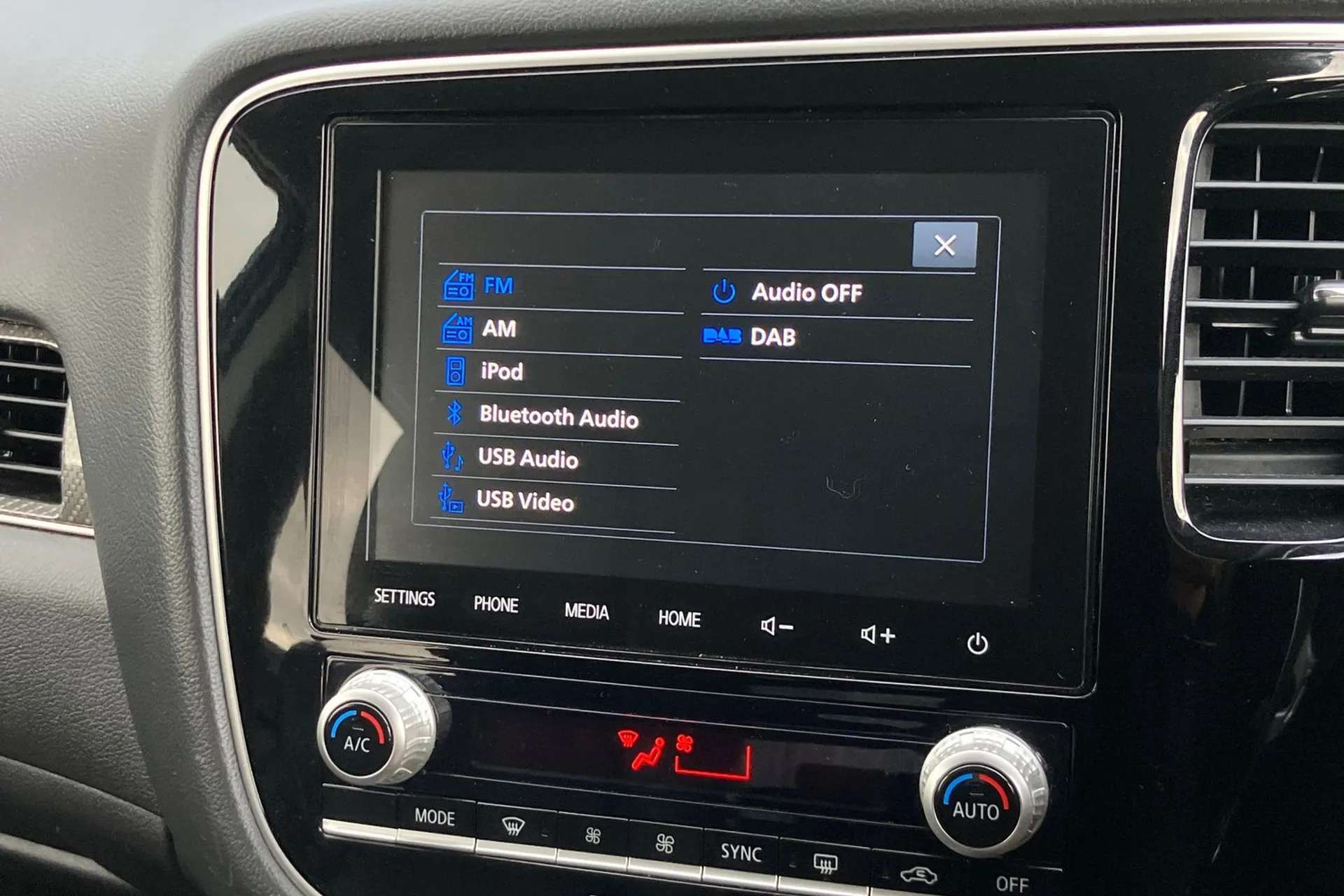 2019 MITSUBISHI OUTLANDER 2019 MITSUBISHI OUTLANDER