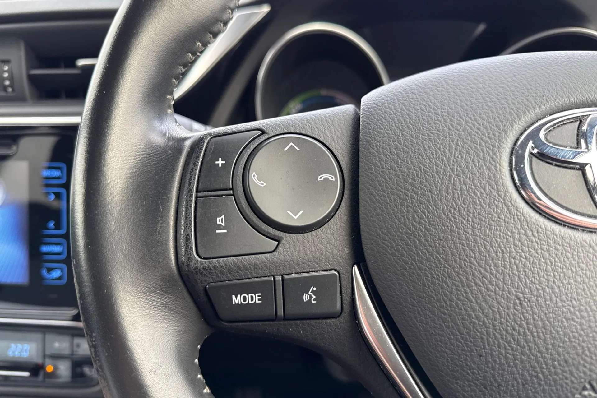 2018 TOYOTA AURIS 2018 TOYOTA AURIS