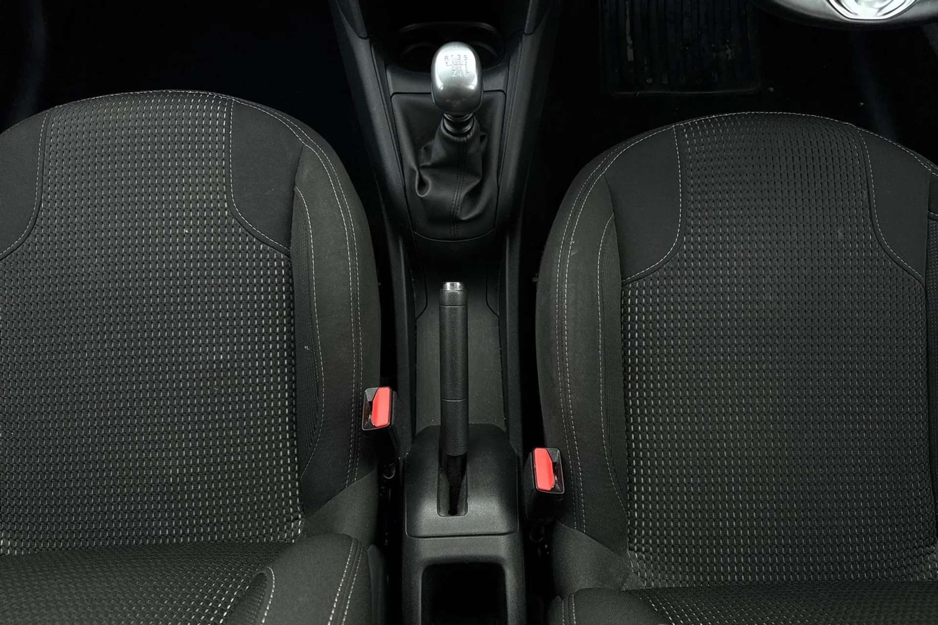 2018 PEUGEOT 208 2018 PEUGEOT 208