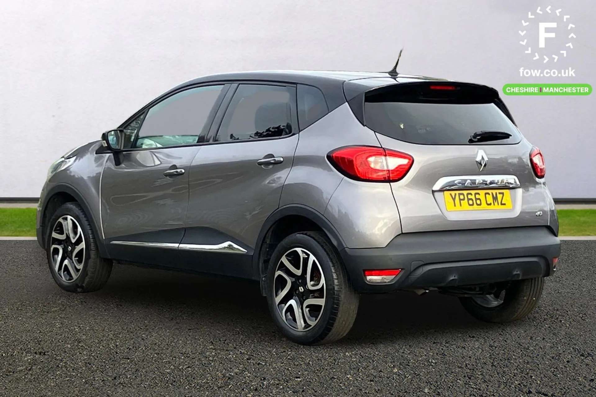 A 2016 RENAULT CAPTUR 1.5 dCi 90 Dynamique S Nav 5dr Auto [ Bluetooth + USB , Rear parking sensor , Hill start assist , Cruise control + speed limiter , Automatic headlight A 2016 RENAULT CAPTUR 1.5 dCi 90 Dynamique S Nav 5dr Auto [ Bluetooth + USB , Rear parking sensor , Hill start assist , Cruise control + speed limiter , Automatic headlight